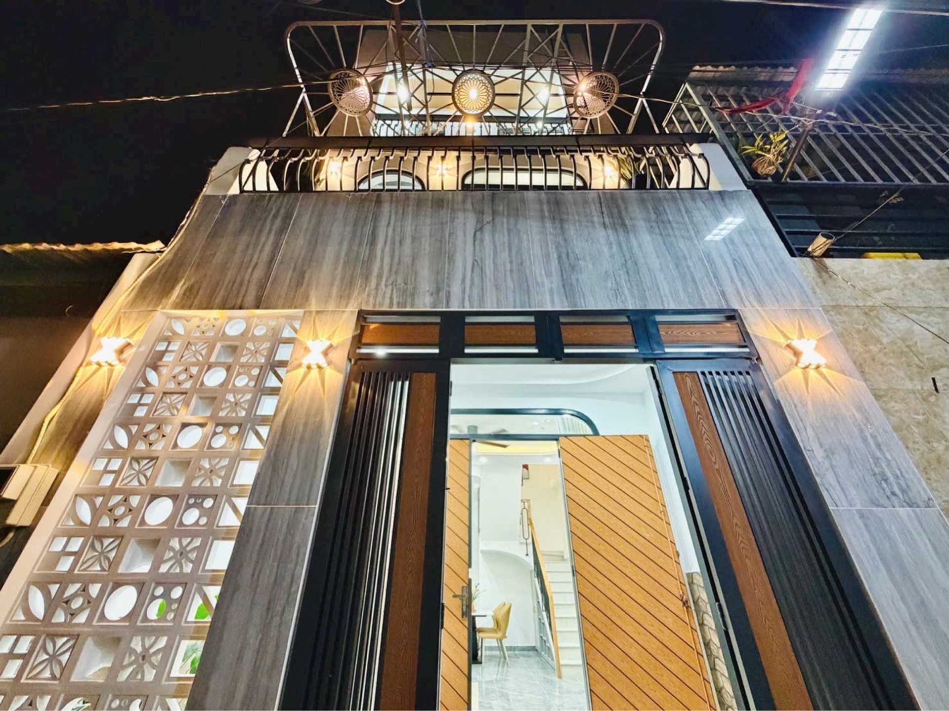 Bán nhà riêng 3 tầng Quận Tân Bình gần Công viên Làng Hoa, 36m2 pháp lý rõ ràng