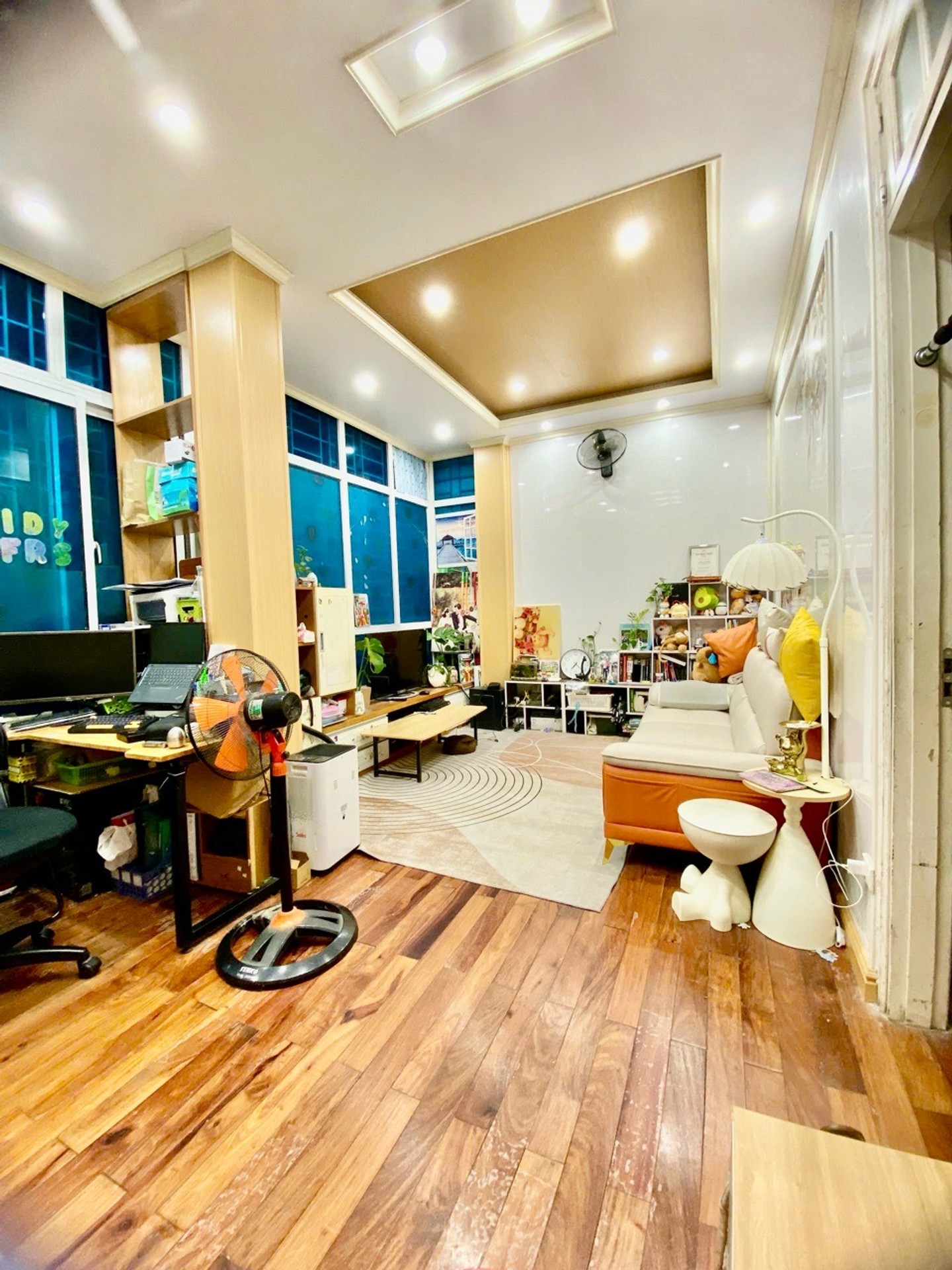 Bán nhà riêng 5 tầng diện tích 30.2m² tại quận Thanh Xuân, mặt tiền rộng, gần Ngã Tư Sở