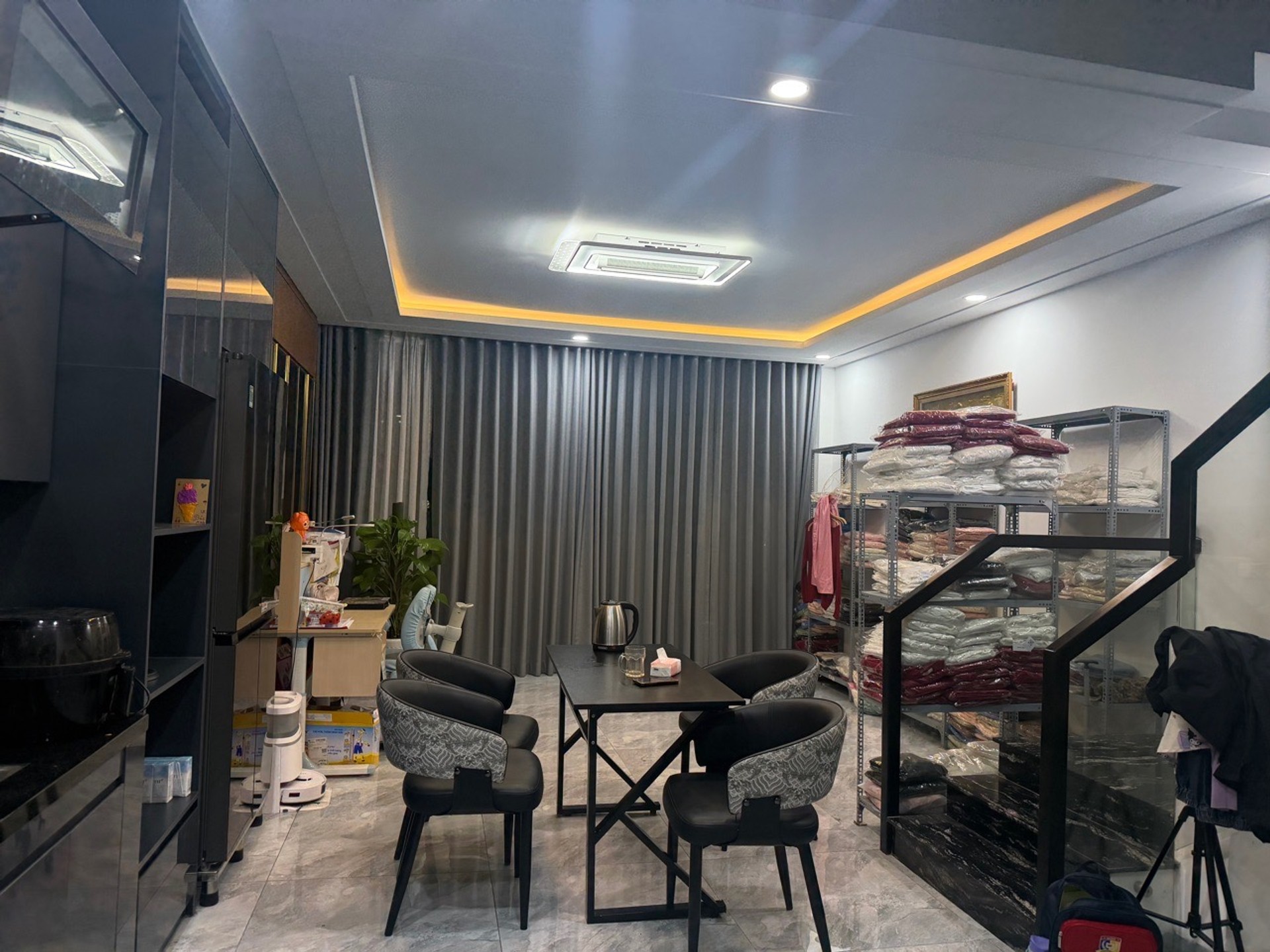 Cơ hội hiếm có sở hữu biệt thự 4 tầng khu phân lô ô tô Vĩnh Lộc
