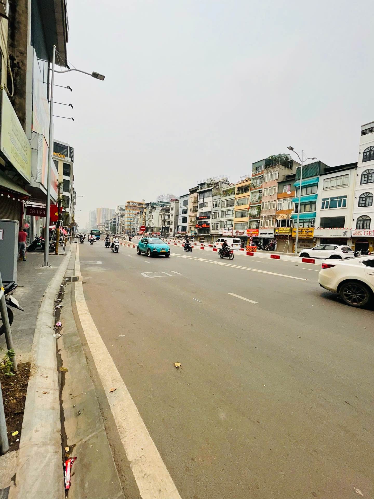Bán nhà riêng 2 tầng tại phường Kim Đồng, ngõ rộng, ô tô vào nhà