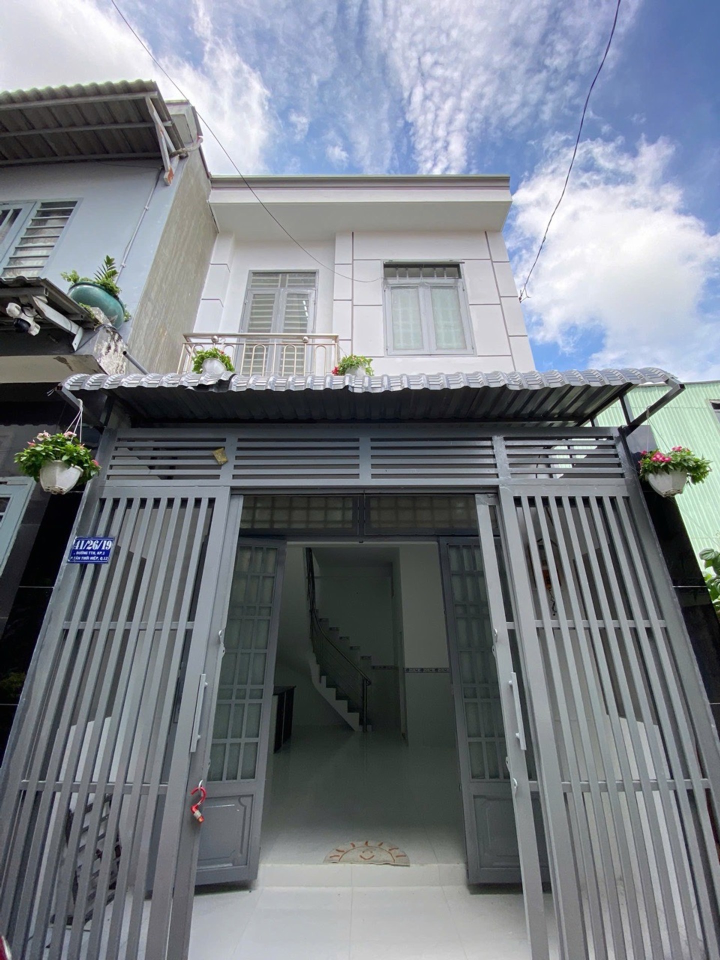 Bán nhà riêng 2 tầng tại phường Tân Thới Hiệp, giá giảm 3,18 tỷ