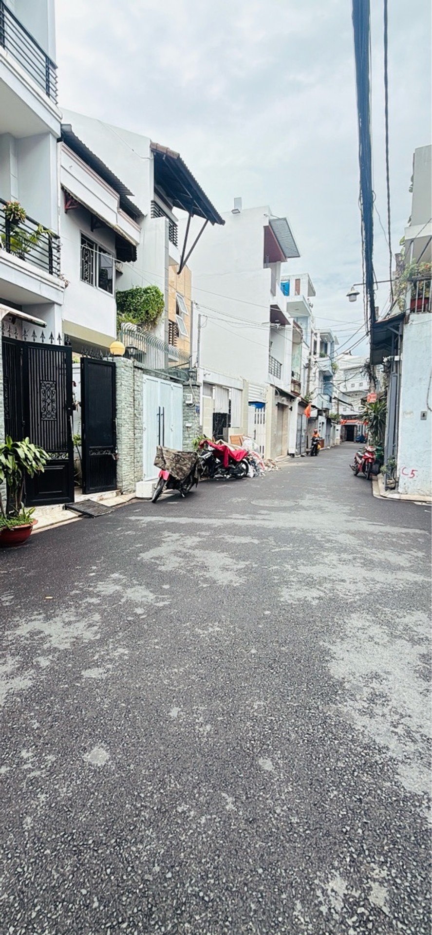 Bán nhà 1 tầng 52.5m² hẻm ô tô phường Tân Sơn Nhì quận Tân Phú pháp lý rõ ràng giá 5.55 tỷ