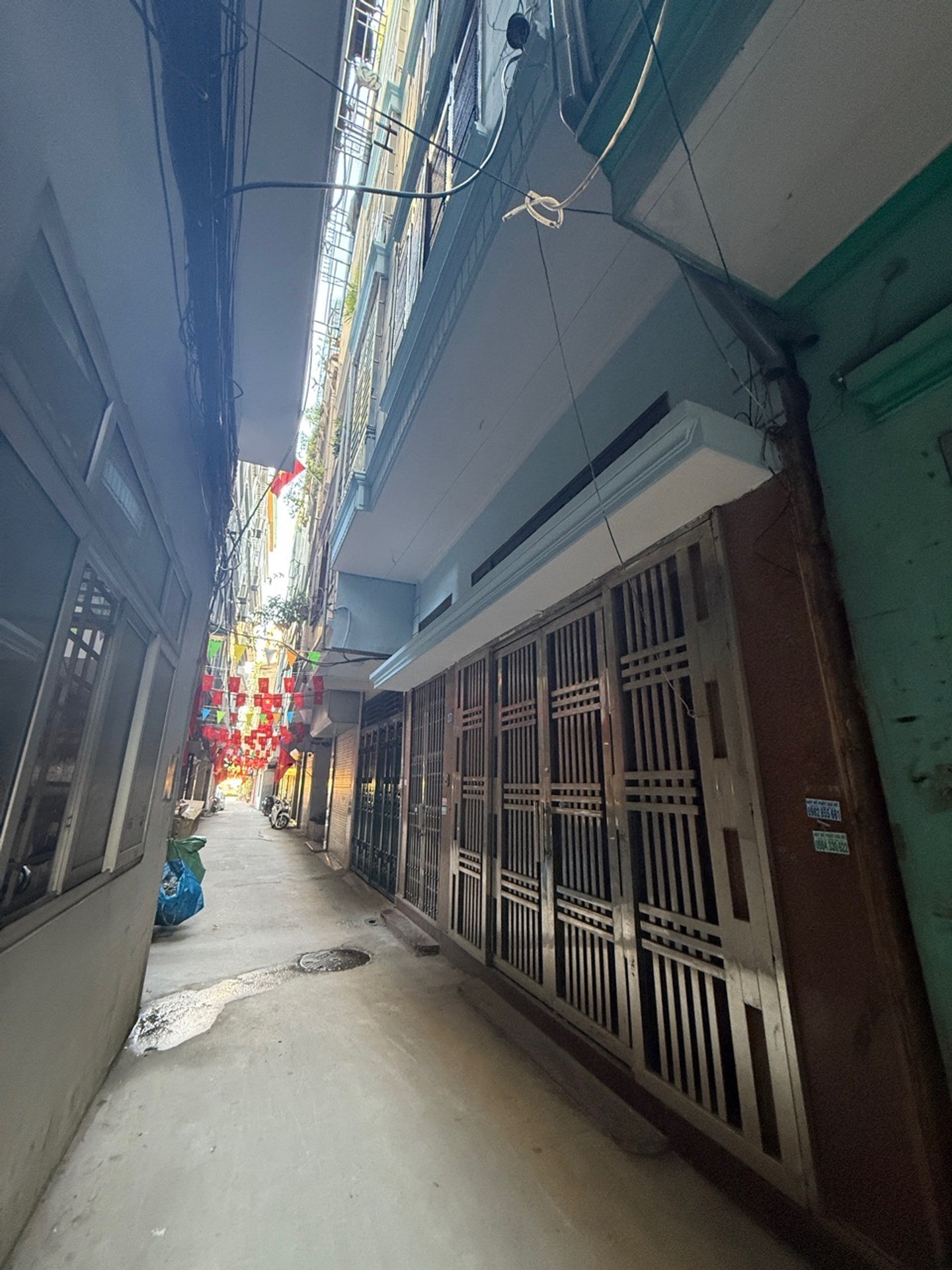 Nhà hiếm khu phân lô Nguyễn Chí Thanh, ô tô đỗ cửa