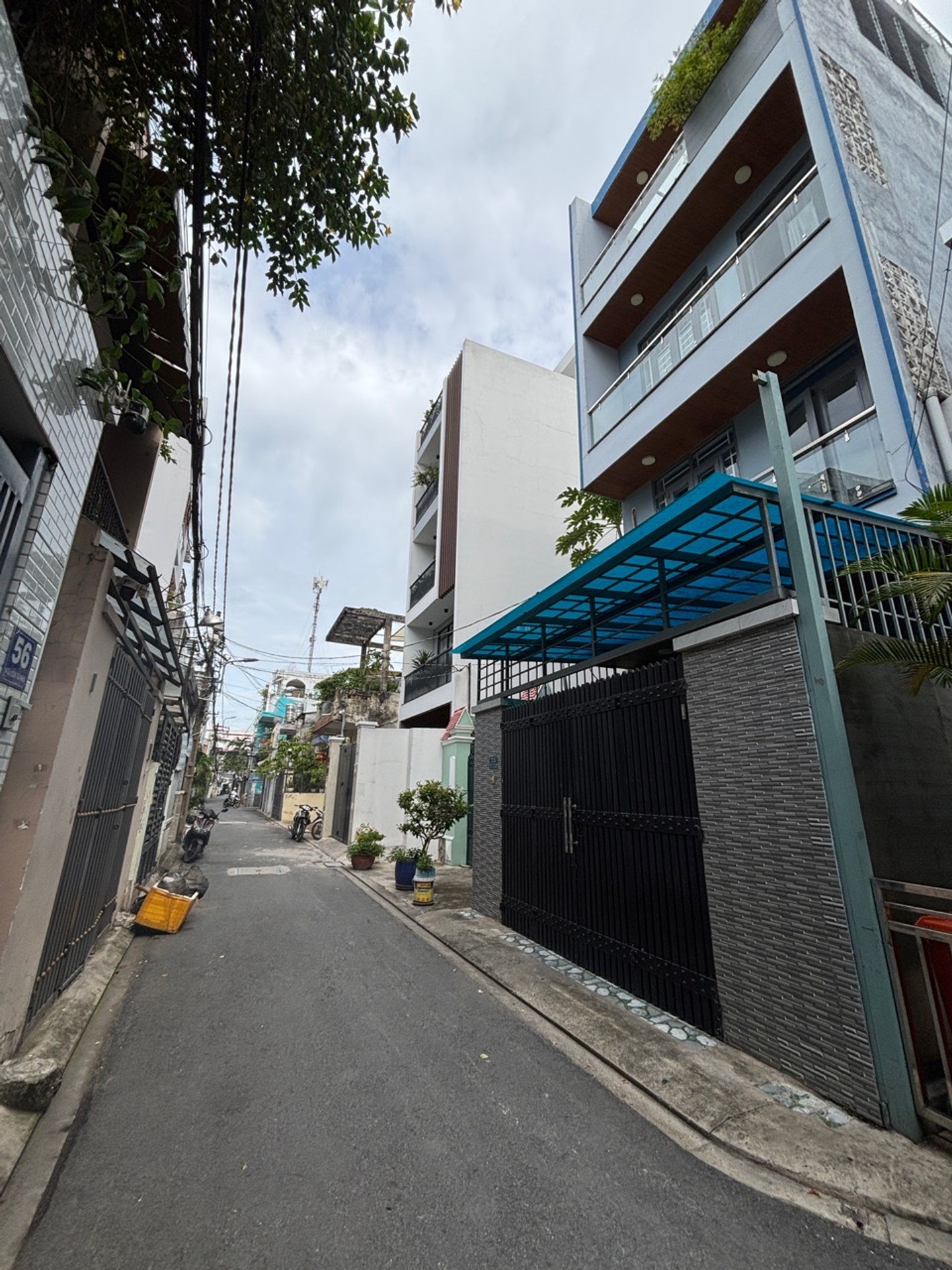 Nhà mặt phố rộng 56m², 4 tầng, giá 11 tỷ tại quận Tân Bình