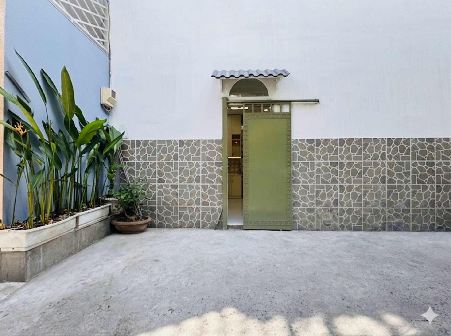 Bán nhà riêng quận 8, diện tích 32m2, nhà 3 tầng hướng Đông Nam