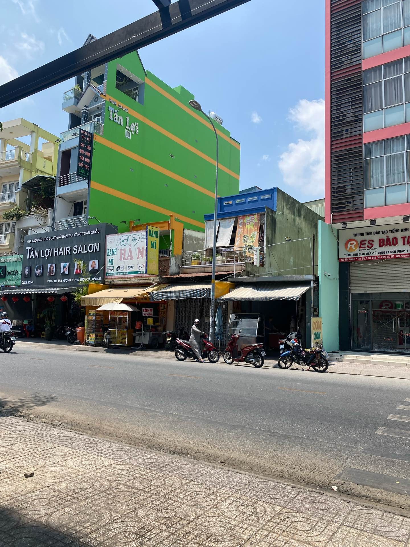 Cơ hội hiếm có sở hữu nhà mặt tiền Tân Hương giá tốt chỉ 15.8 tỷ