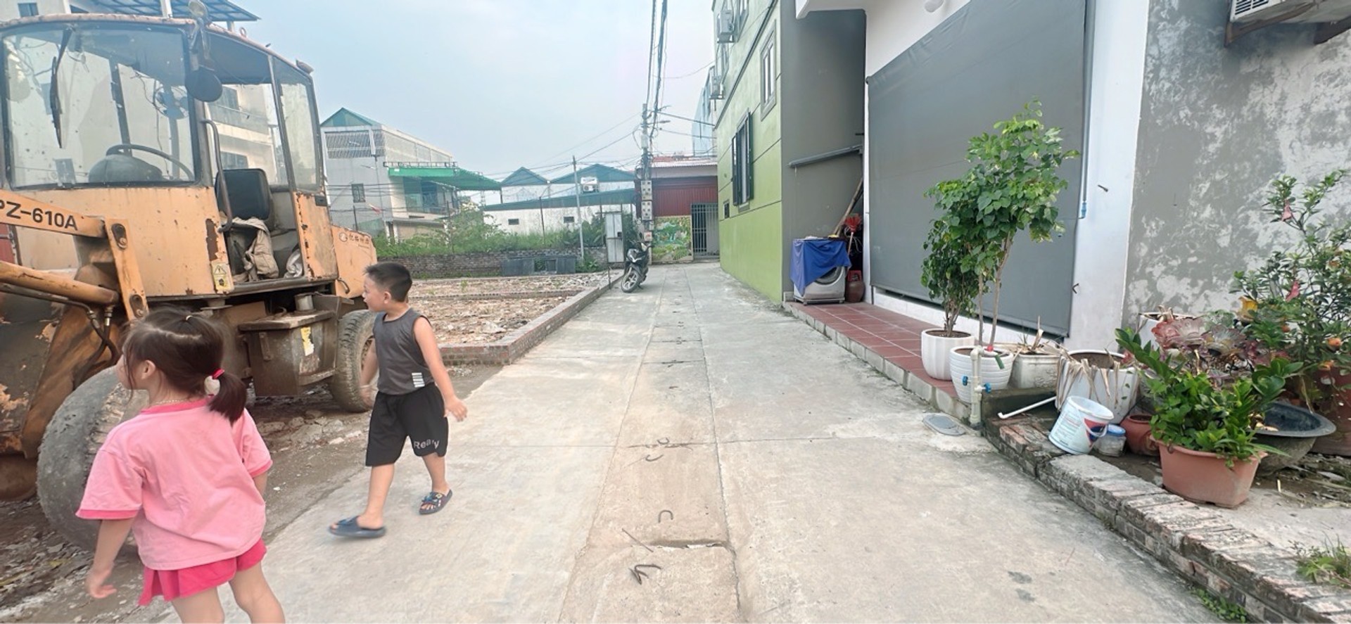 Bán đất thổ cư mặt tiền 4.8m tại Mê Linh gần Đại học Tài chính