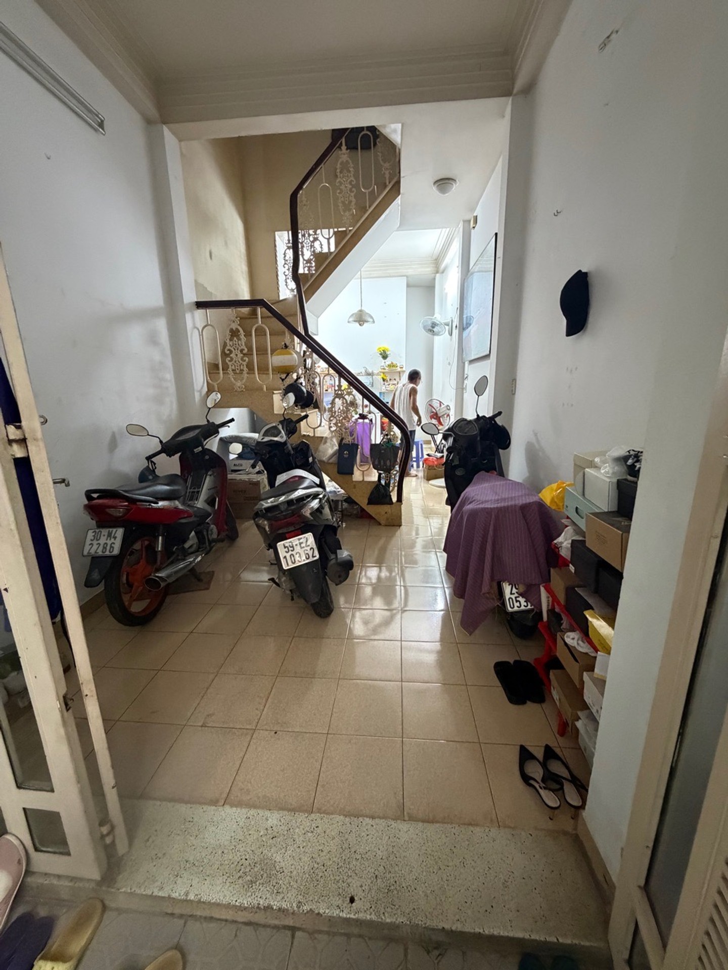 Bán nhà riêng 3 tầng 3PN tại quận Phú Nhuận giá 5.4 tỷ
