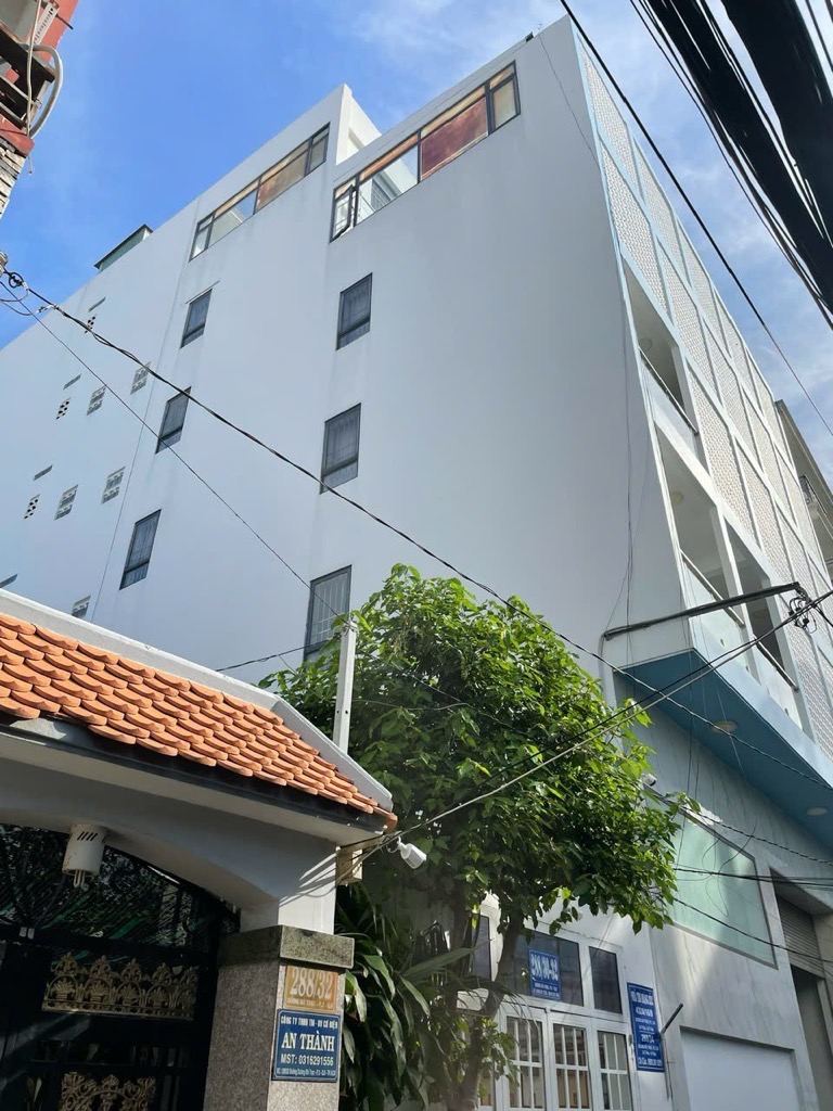 Căn Hộ Dịch Vụ 7 Tầng Ngay Trung Tâm Quận 8, Giá Tốt Nhất