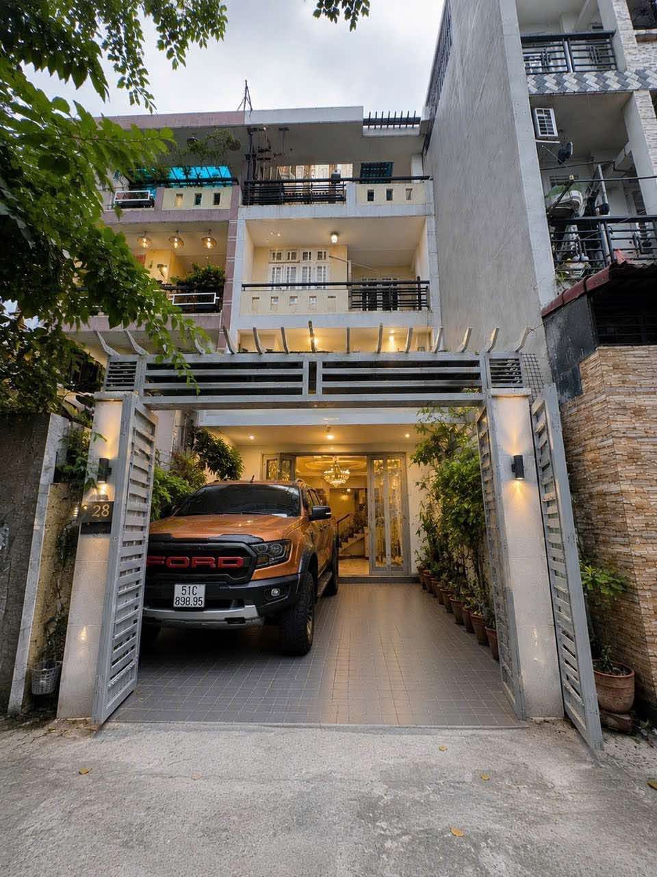 117m2 Full Ở Ngay Nhà Đẹp Lê Đức Thọ Ngang 5.2 m Ô tô ngủ trong nhà giá 8.X tỷ