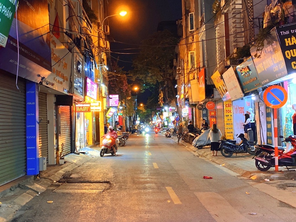 Bán Nhà phố Mai Dịch, Cầu Giấy – mặt phố – vỉa hè – kinh doanh tốt