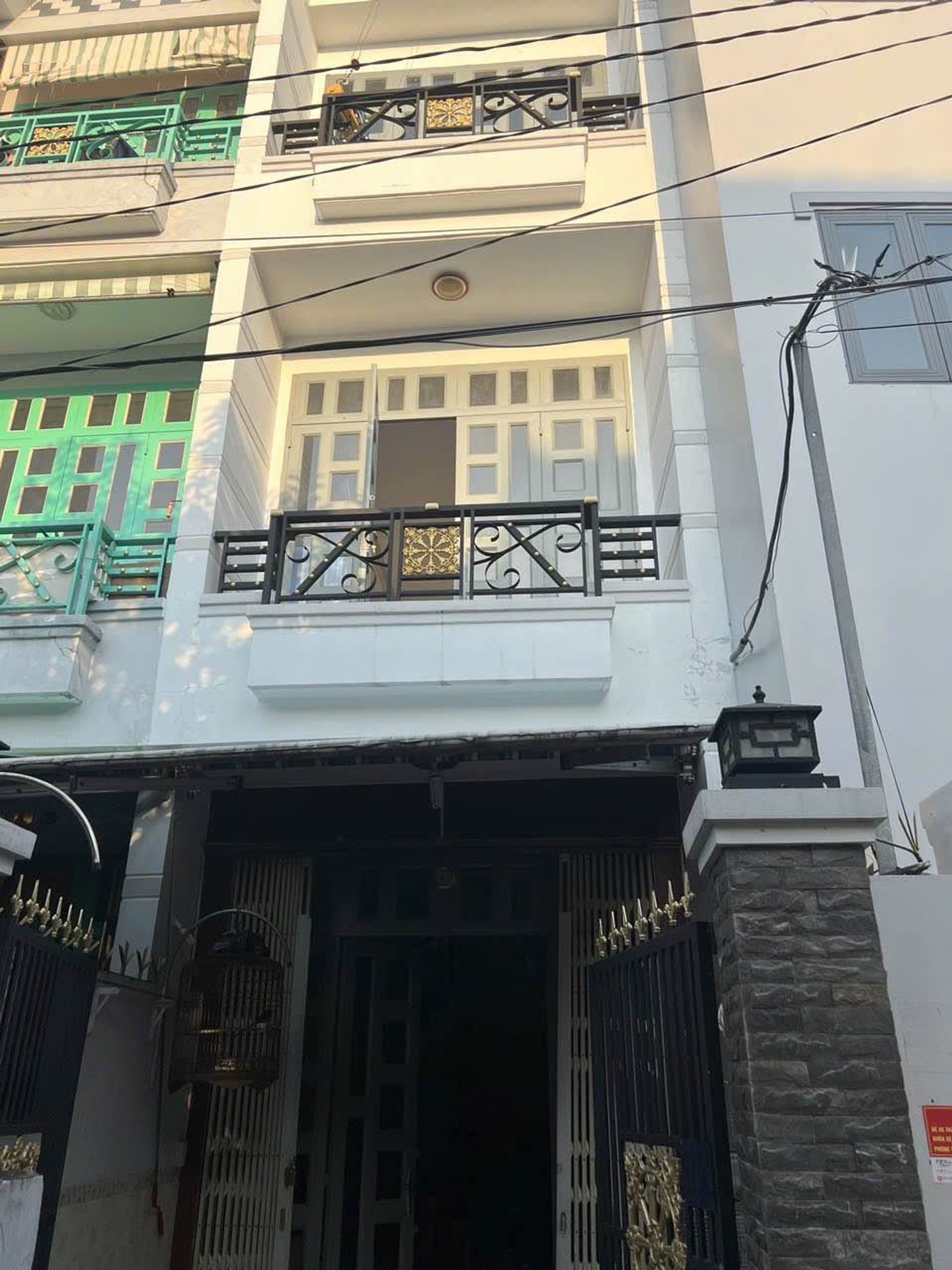 Nhà 3 tầng kiên cố 4 phòng ngủ tại Phường Phú Định, Quận 8