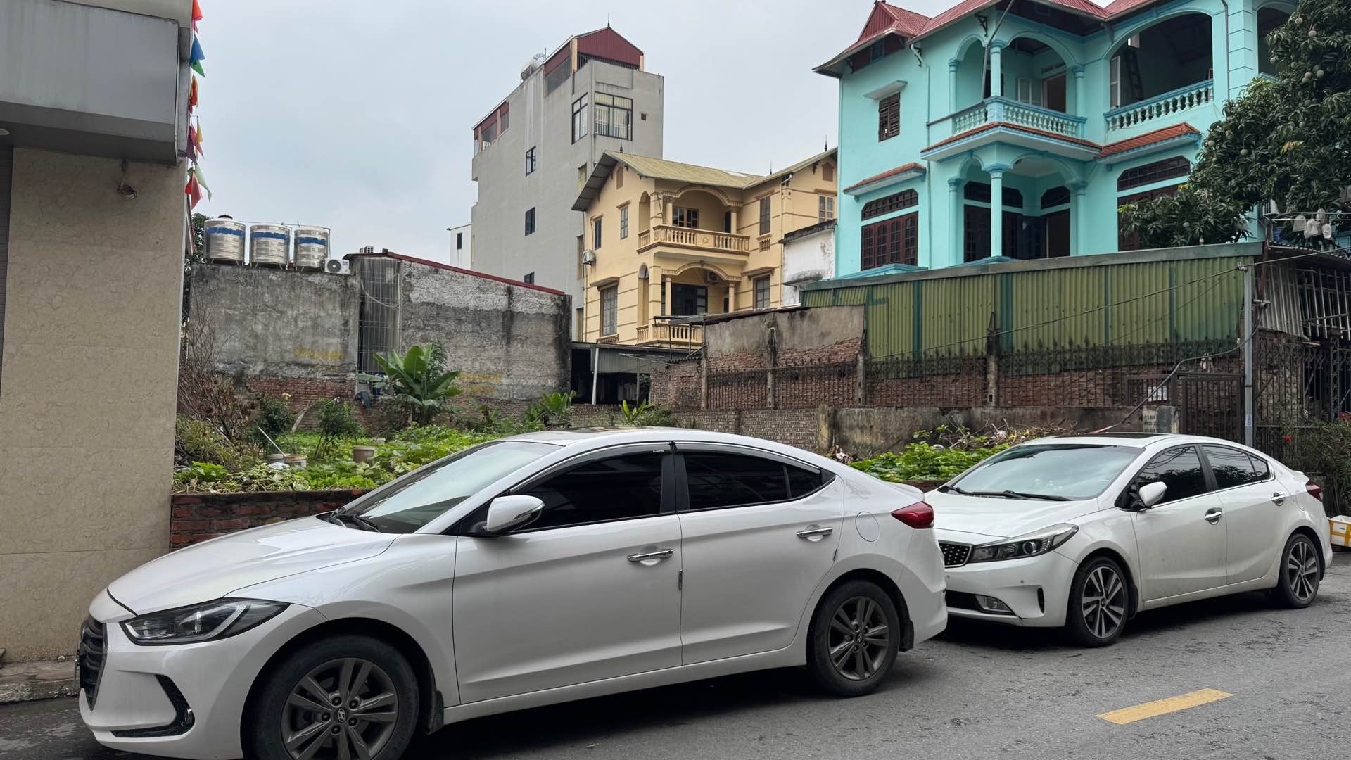 Đất rộng kinh doanh đỉnh, ô tô tránh thoải mái tại Trâu Quỳ