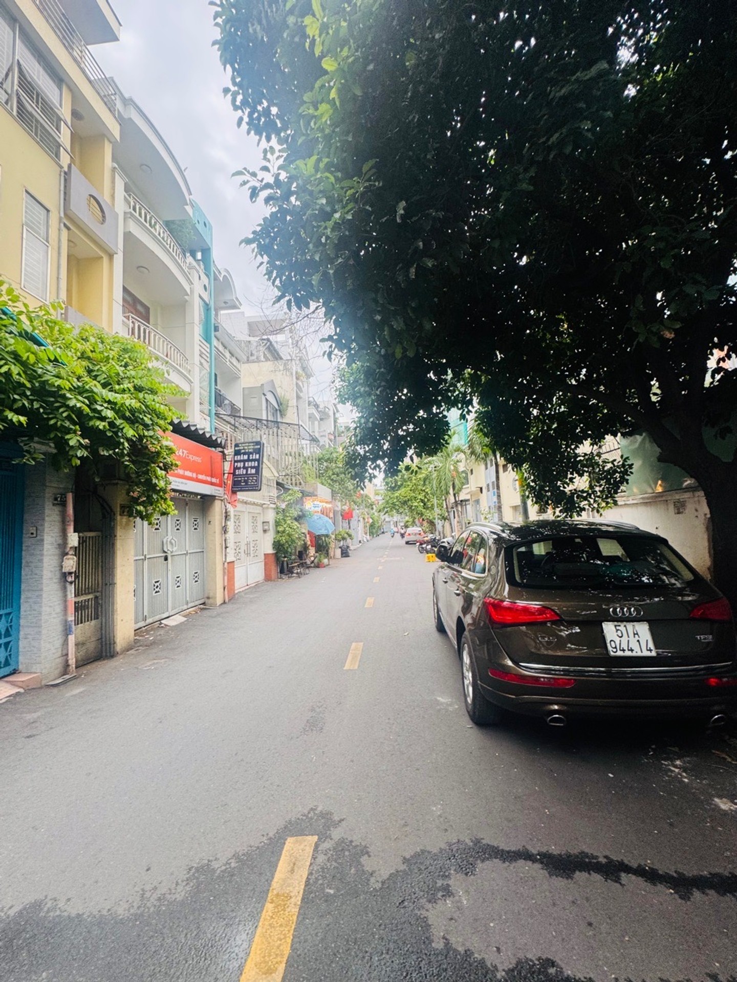 Bán nhanh nhà 3 tầng, 4,1x27m, Cư Xá Đô Thành, 28ty99 mặt đường xe hơi quay đầu Quận 3
