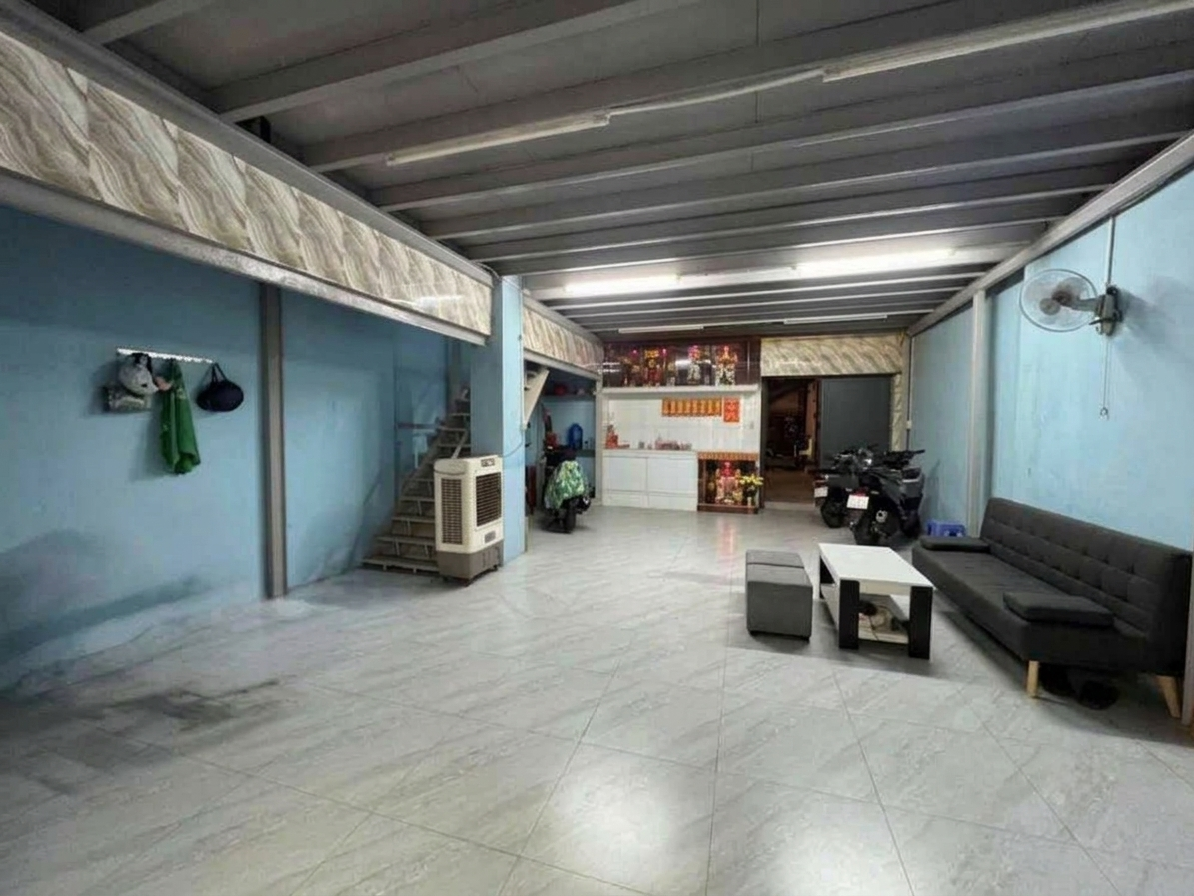 BÁN NHÀ 210m² RỘNG 6m Ở P.PHÚ ĐỊNH Q.8, 20m RA MẶT TIỀN ĐƯỜNG BÌNH ĐÔNG, CÓ CHỖ ĐẬU Ô TÔ, 16 TỶ