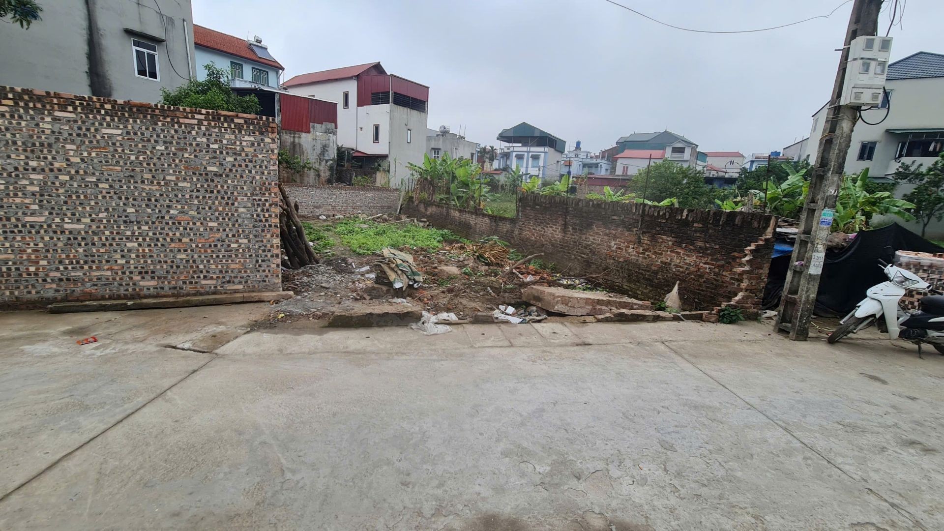 Bán đất diện tích rộng 107.2m2 tại trung tâm Á Lữ, phường Thuận Thành với mặt tiền 6.9m