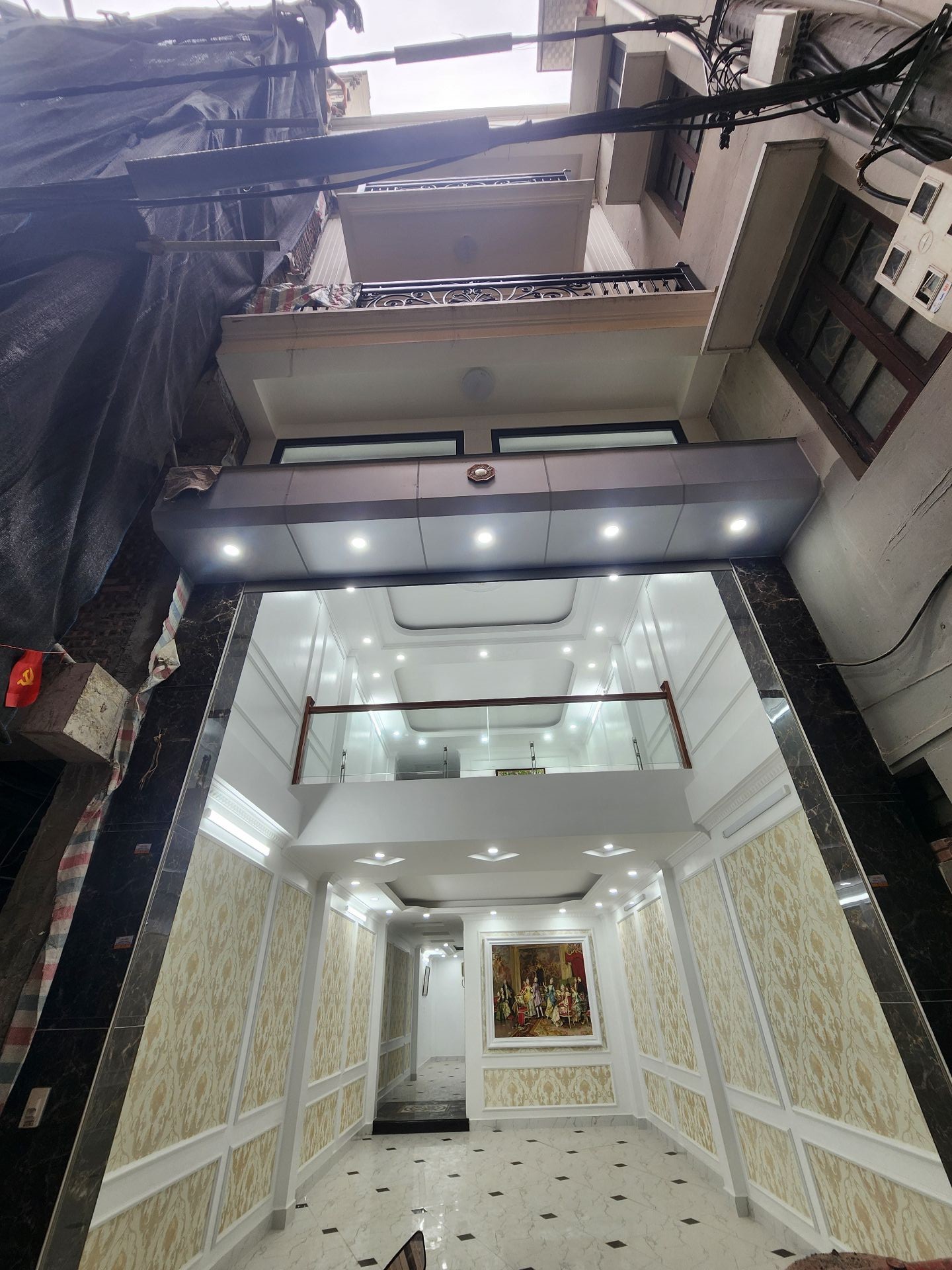 Bán nhà riêng 5 tầng thang máy tại phường Giải Phóng, 76,6m2, ô tô vào nhà