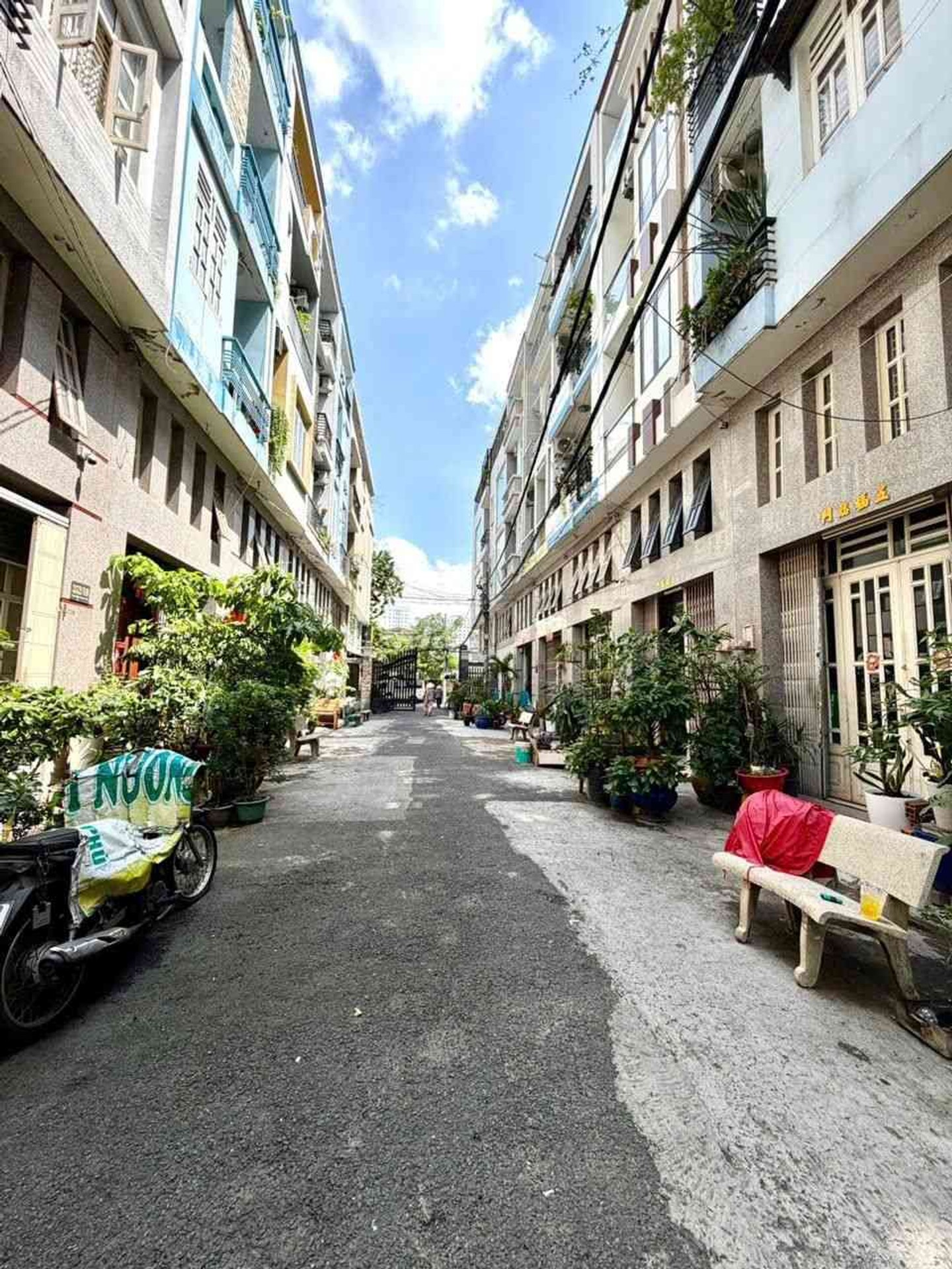 Bán nhà mặt phố quận Tân Phú, diện tích 48m², 5 tầng, pháp lý rõ ràng