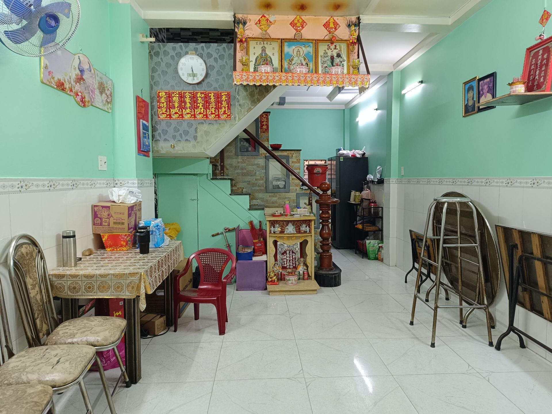 Nhà 3 tầng 4 phòng ngủ mặt hẻm xe hơi ngay gần Phú Định, Quận 8 - Cơ hội hiếm có