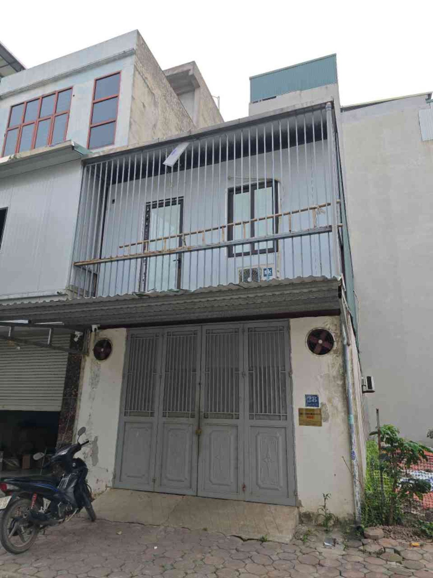 Bán biệt thự liền kề tại Linh Đàm, phân lô ô tô, 60m2, 2 tầng, pháp lý cơ sở