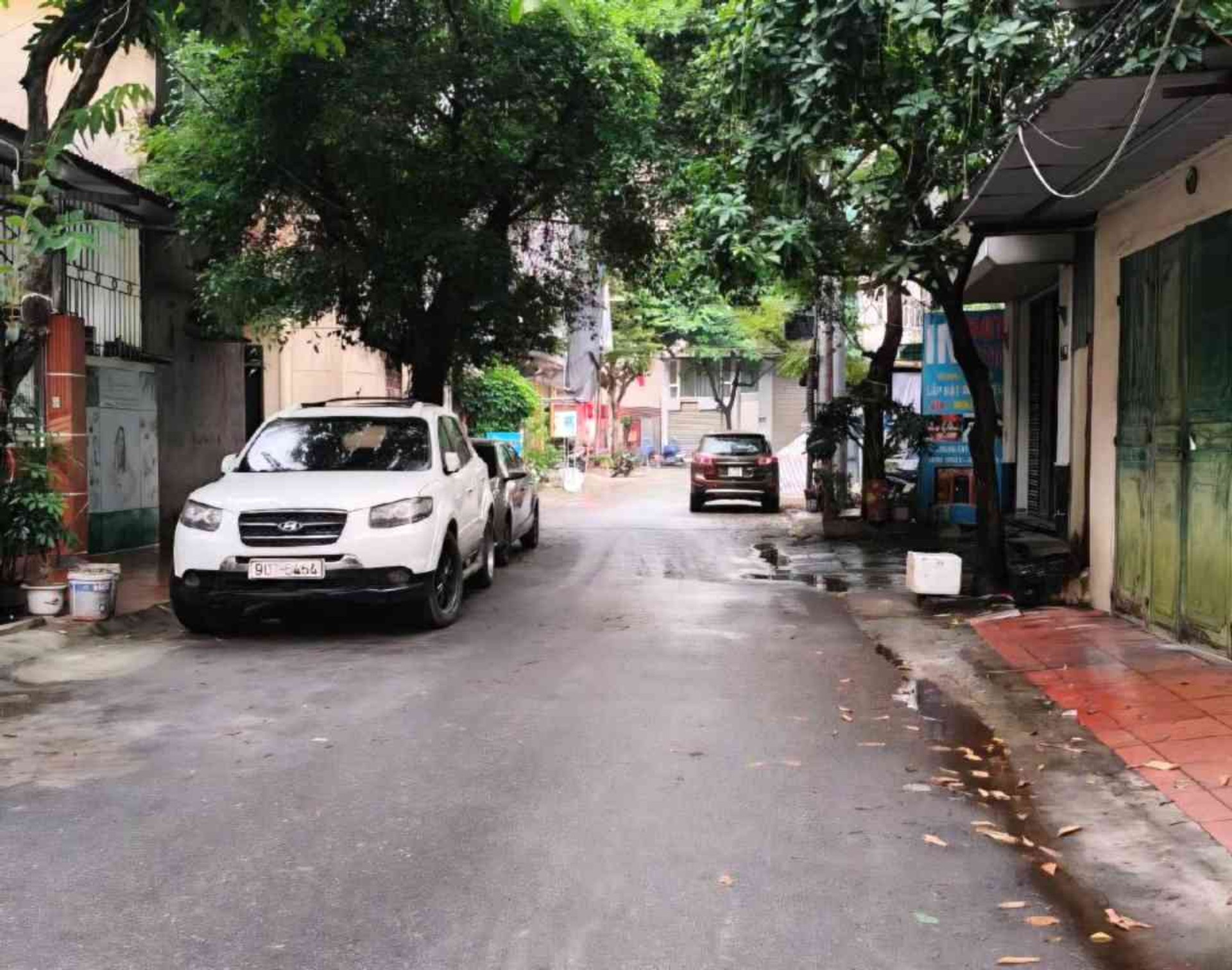 Nhà lô góc đỉnh tại Đa Sĩ - Ô tô tránh, giá siêu hợp lý