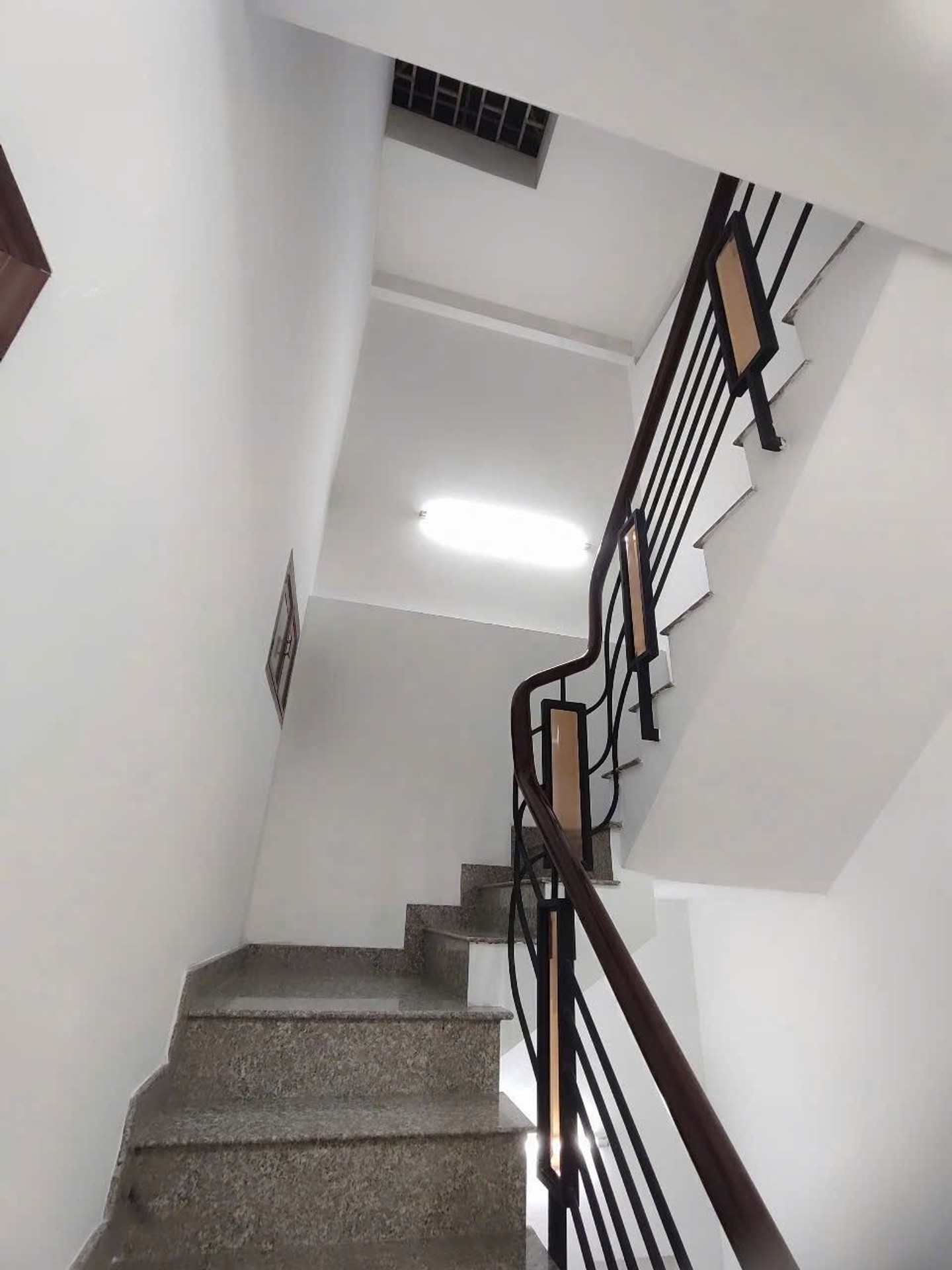 Bán nhà mặt phố An Dương Vương An Lạc, quận Bình Tân, 72m2,4 tầng, đường 12m xe tải thông Võ Văn K