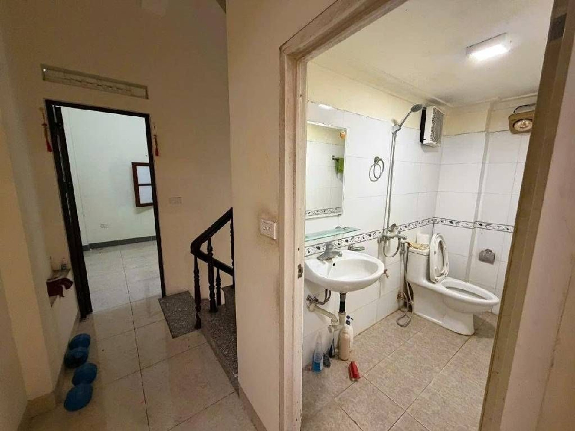 Bán nhà riêng 5 tầng diện tích 25m² tại trung tâm quận Ba Đình