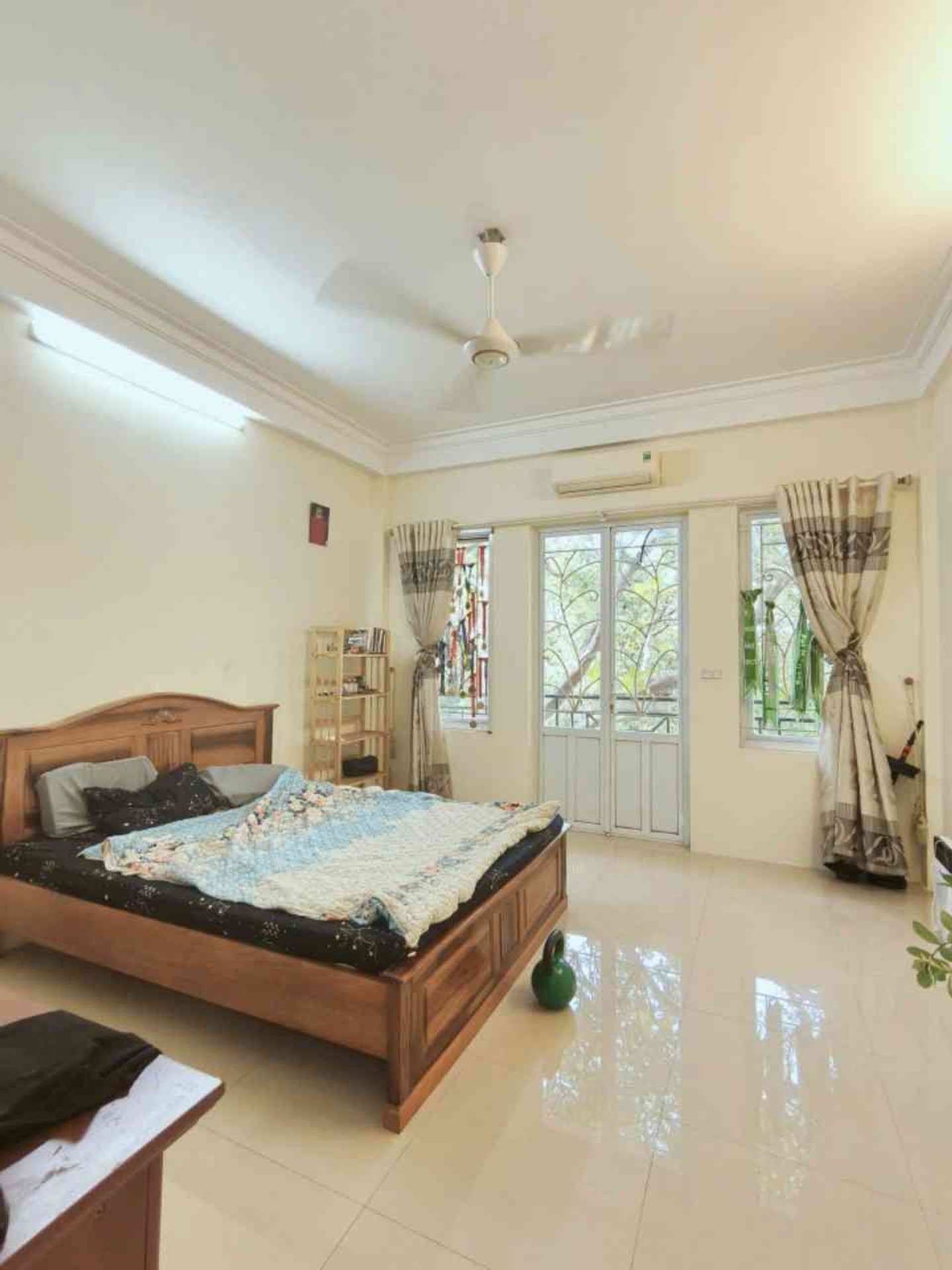Bán nhà 4 tầng 95m2 tại Đội Cấn, Ba Đình giá 16,2 tỷ