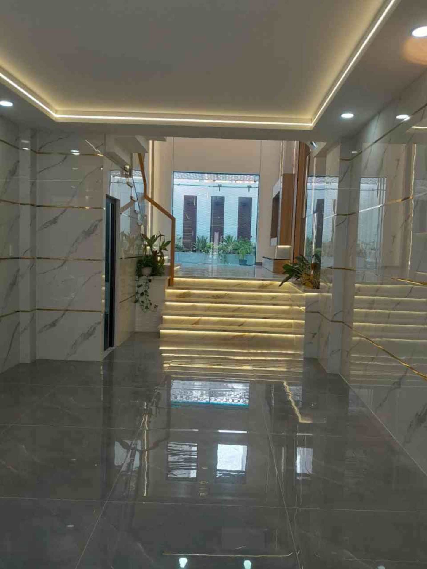 Cơ hội vàng sở hữu nhà riêng 5 tầng tại Bình Tân, giá tốt hiếm có
