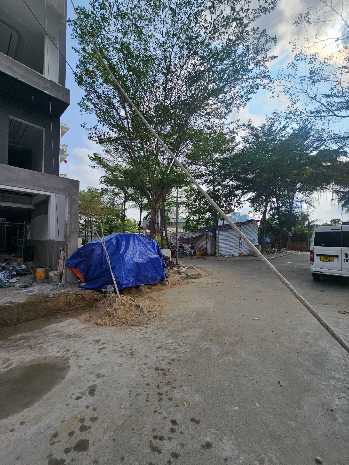 Bán đất vuông vức 80m2 hẻm ô tô Lê Văn Lương, xây tự do 5 tầng