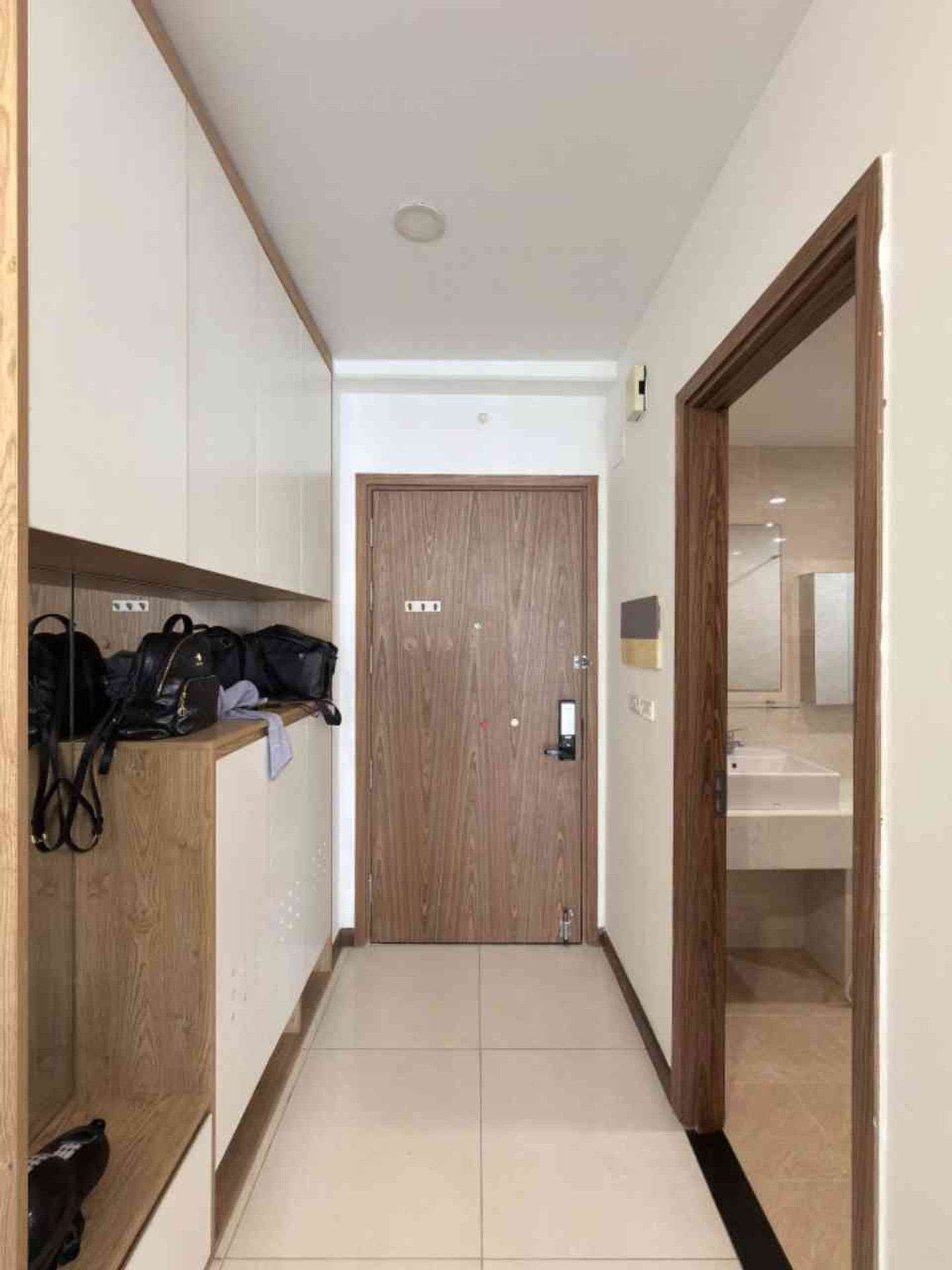 Bán gấp căn hộ chung cư 2N+2WC SIÊU ĐẸP tại Ecogreen city 286Nguyễn Xiển