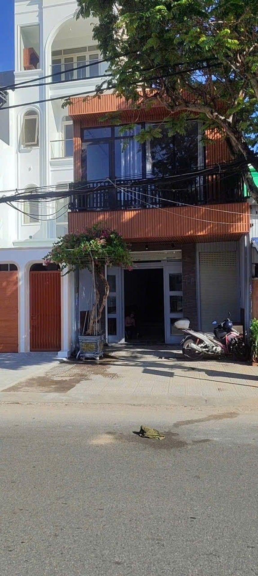Bán nhà mặt phố 2 tầng mặt tiền 5m tại quận Sơn Trà, Đà Nẵng