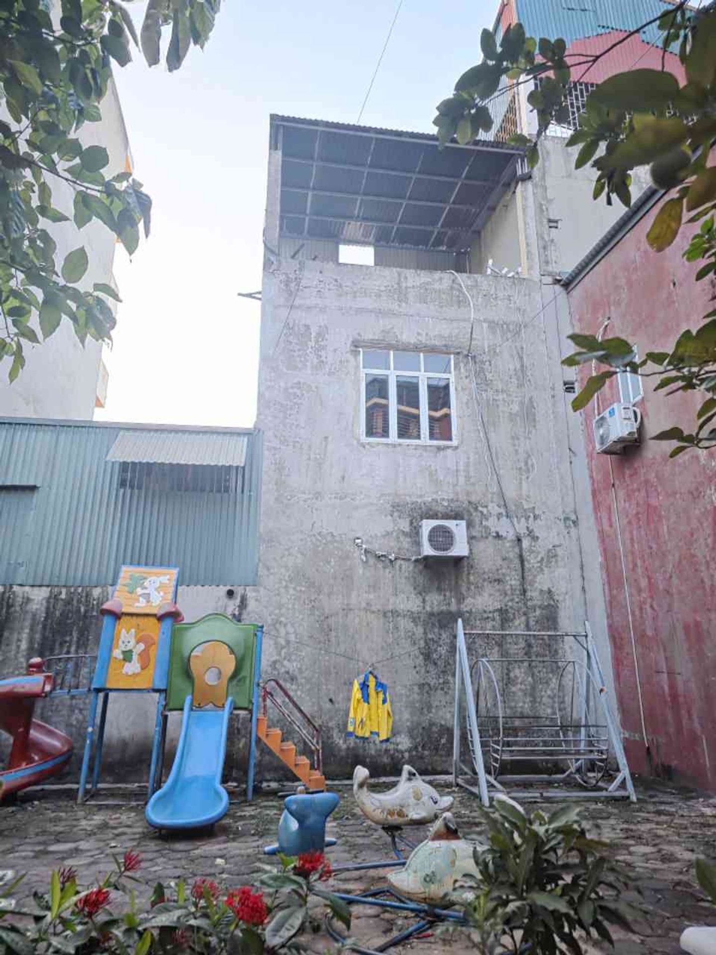 Cơ hội hiếm có sở hữu biệt thự liền kề Văn Phú với vị trí đắc địa giá tốt