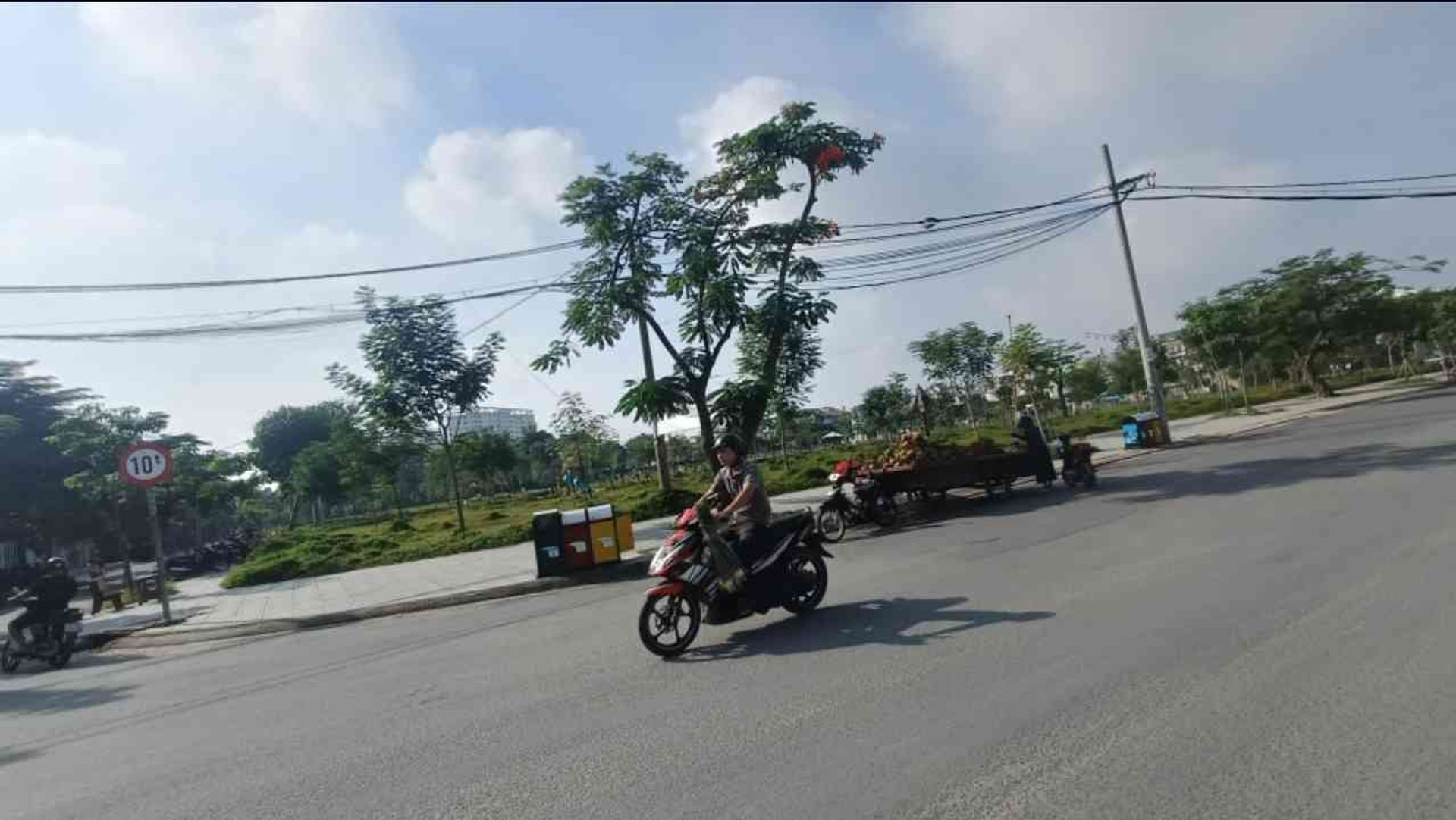 Bán đất phân lô vuông vức tại Bình Tân, diện tích 53 m², pháp lý rõ ràng