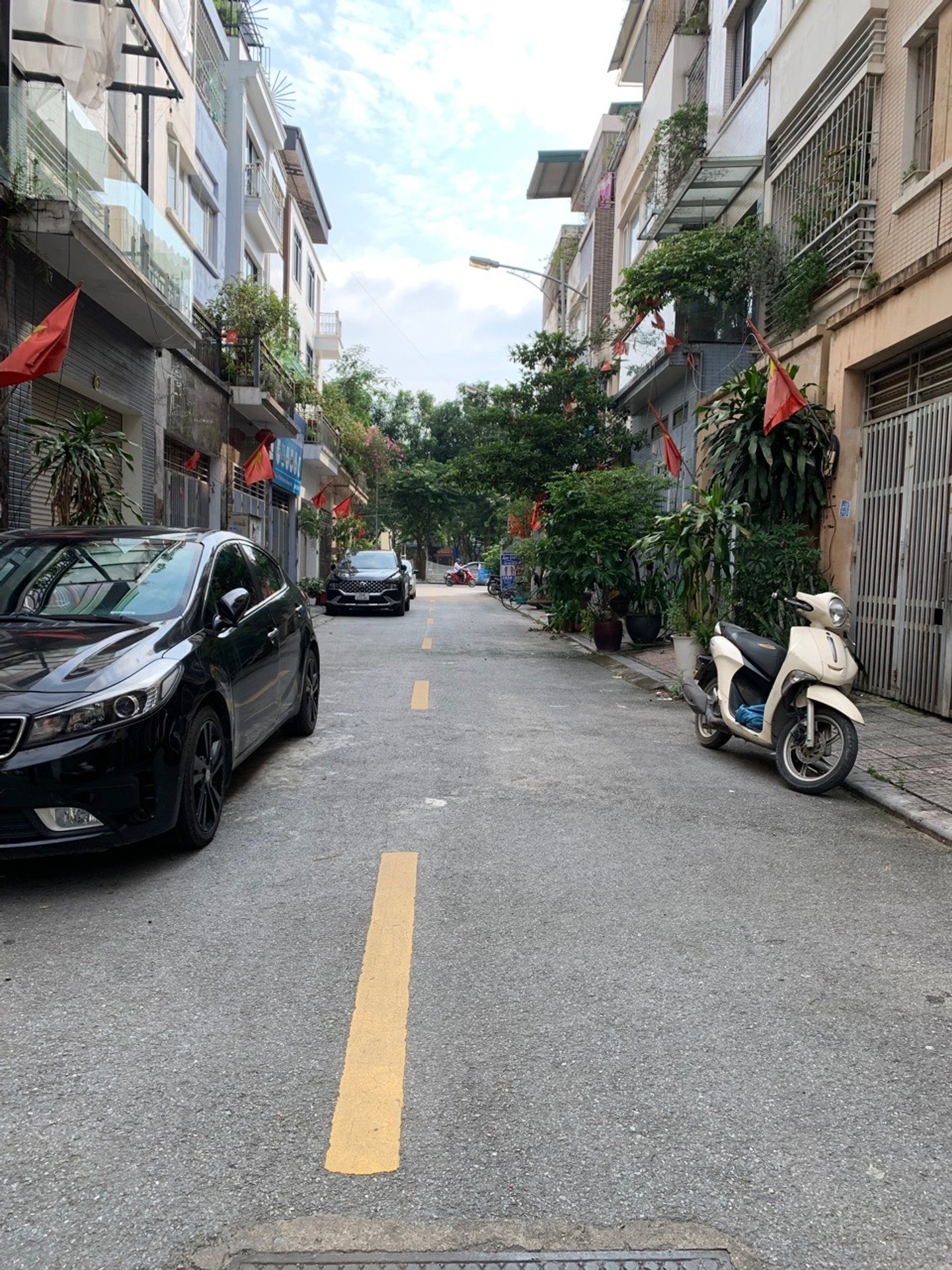 Cơ hội sở hữu biệt thự liền kề vị trí vàng khu đô thị Văn Phú, Hà Đông