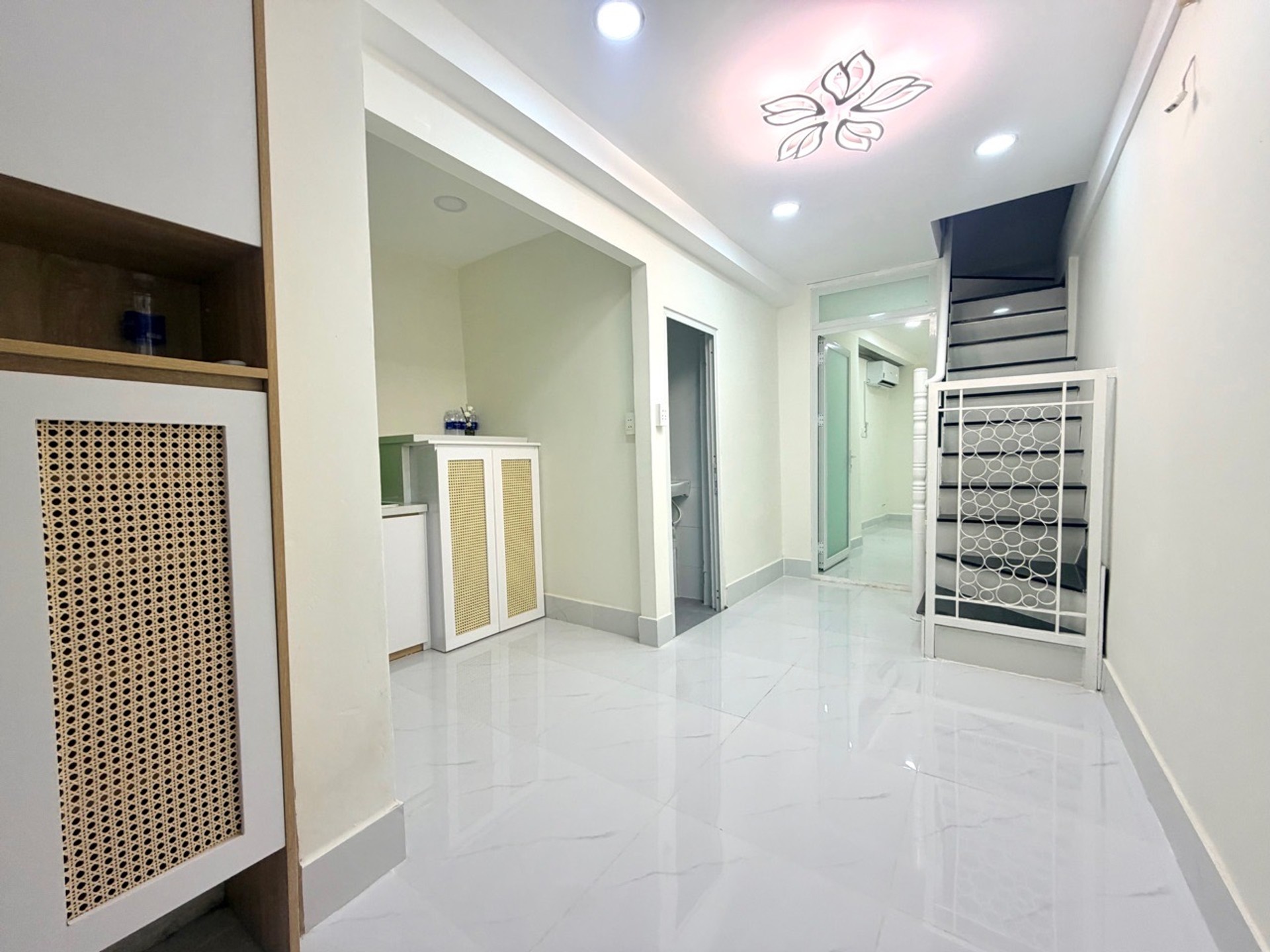 🌈🌈🌈NHÀ MỚI 2 TẦNG- DTSD 54m -NGUYỄN LÂM- F Gia Định