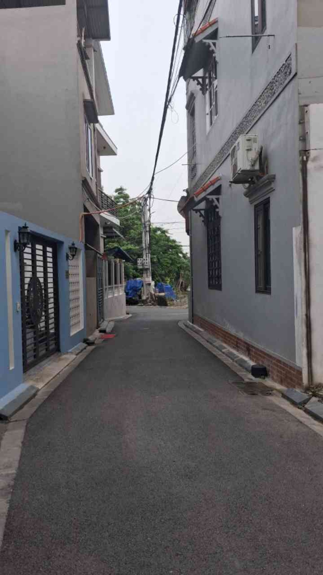 Bán gấp mảnh đất tại Đông Anh ( gần ngay TT Triển lãm Quốc Gia, Vin Cổ Loa ) - 42.7m2 - Ô tô vào