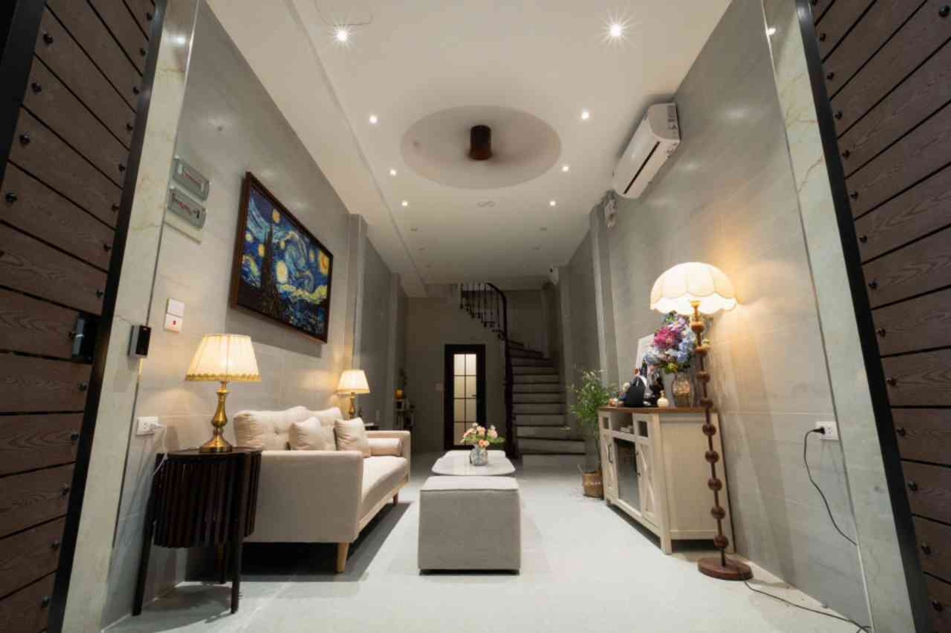 Bán gấp nhà riêng tại Kim Mã Thượng - sổ 27m2, 6 tầng, khu phân lô, dân trí cao, nhiều tiện ích