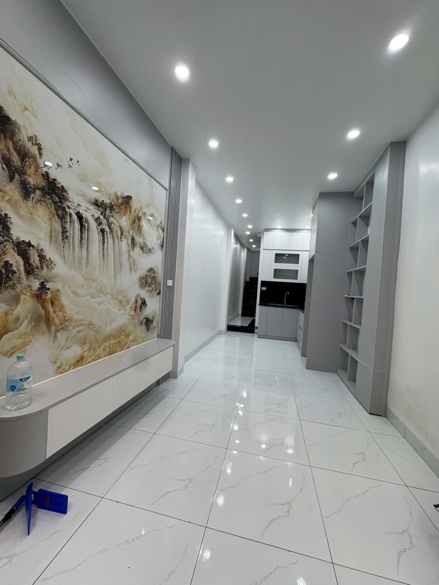 CẦ_N B_ÁN Nhà 5 tầng THANG MÁY nằm tại mặt phố Nguyễn Viết Xuân, Quang Trung, Hà Đông . GIÁ 9.1 tỷ