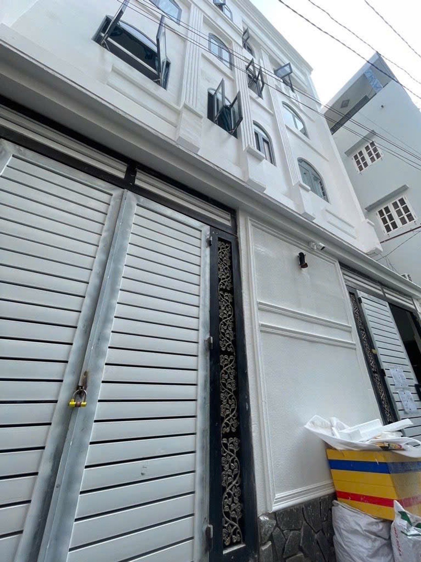 CHDV 32 phòng, 5 tầng ngay Phạm Văn Hai Tân Bình - 128m2 - Hxh 6m thông - Thu ~200tr/tháng