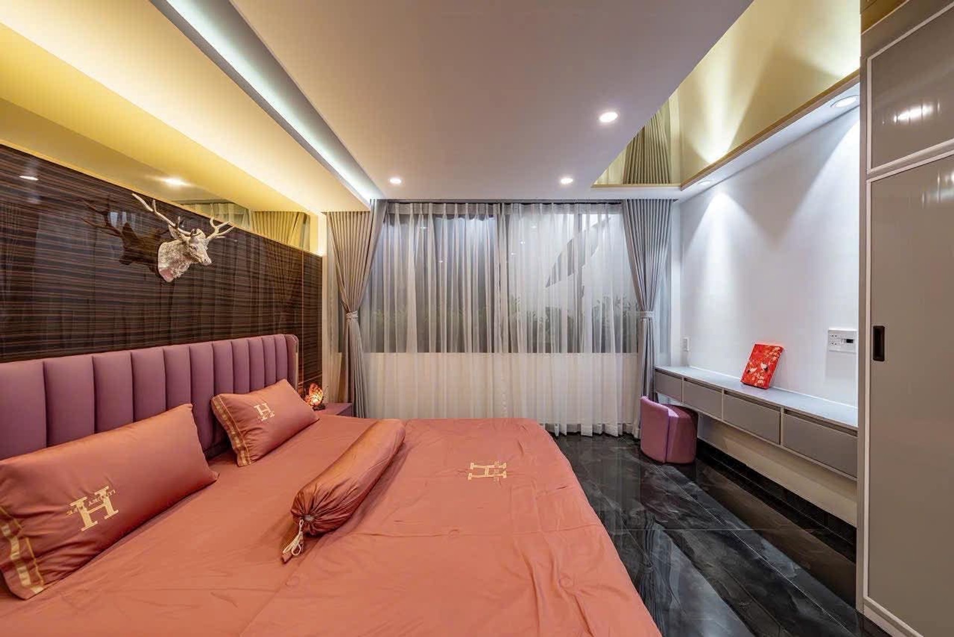 Bán nhà mặt phố 4 tầng diện tích 70m2 tại khu cao lỗ quận 8