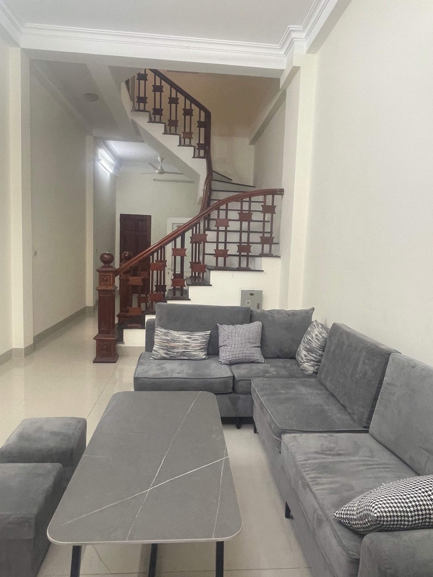Nhà 3 Tầng Ô Tô Vào Nhà Tại Trung Tâm Mê Linh - Cơ Hội Vàng Hiếm Có