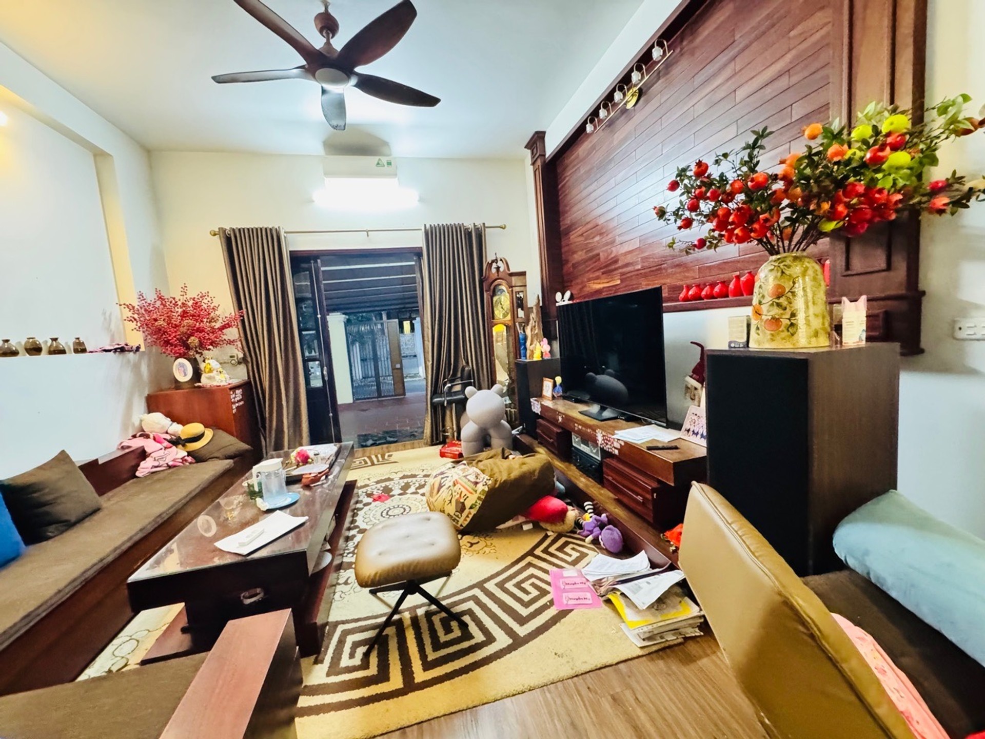 ĐẠI ĐỘ - VÕNG LA - TRỤC CHÍNH KINH DOANH
Dt.100m - 5p DI CHUYỂN CẦU THĂNG LONG
