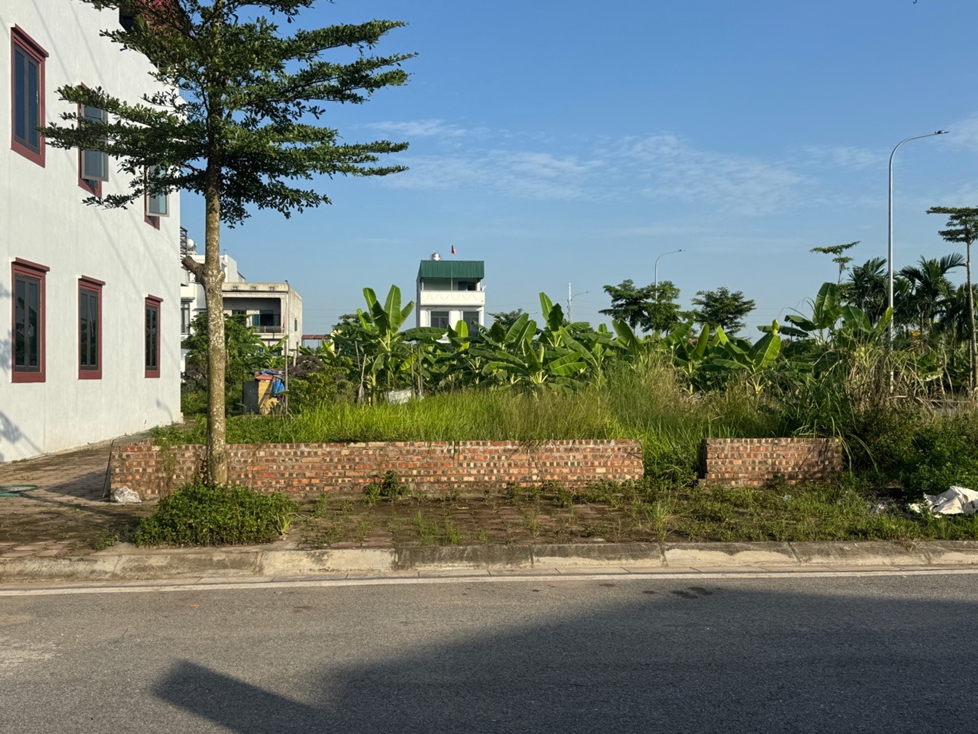 Đất góc hai mặt thoáng Khu Tái Định Cư giá sốc