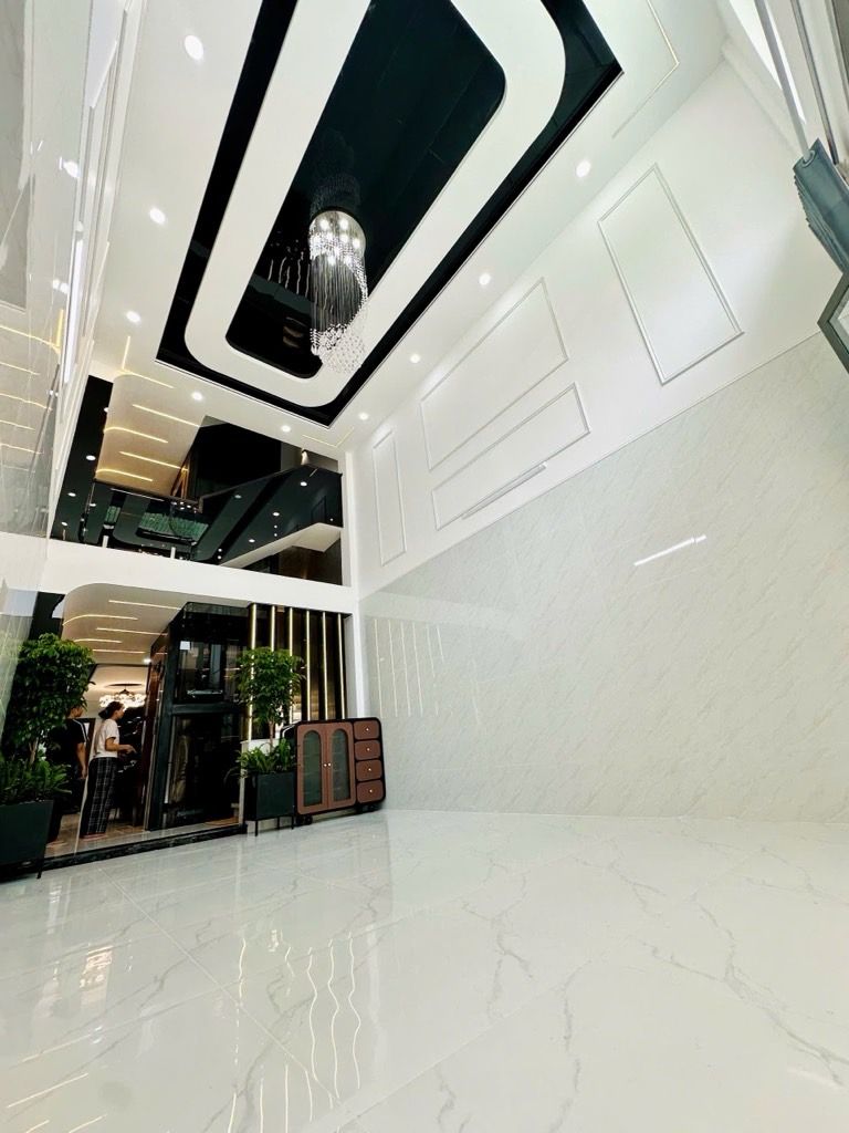 Nhà riêng 5 tầng có thang máy, diện tích 86m2 tại Tân Hoà Đông, Bình Tân
