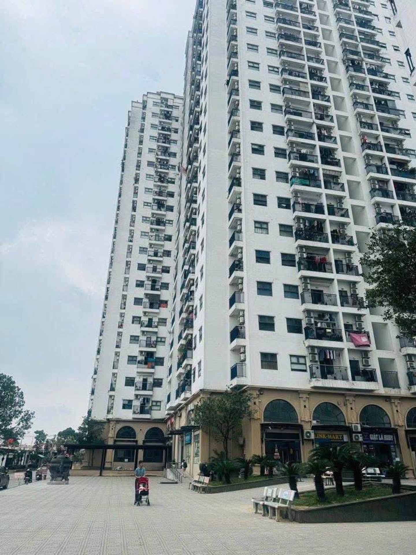 Bán căn hộ 3 phòng ngủ tại Quận Long Biên 70m pháp lý chuẩn giá 3,9 tỷ