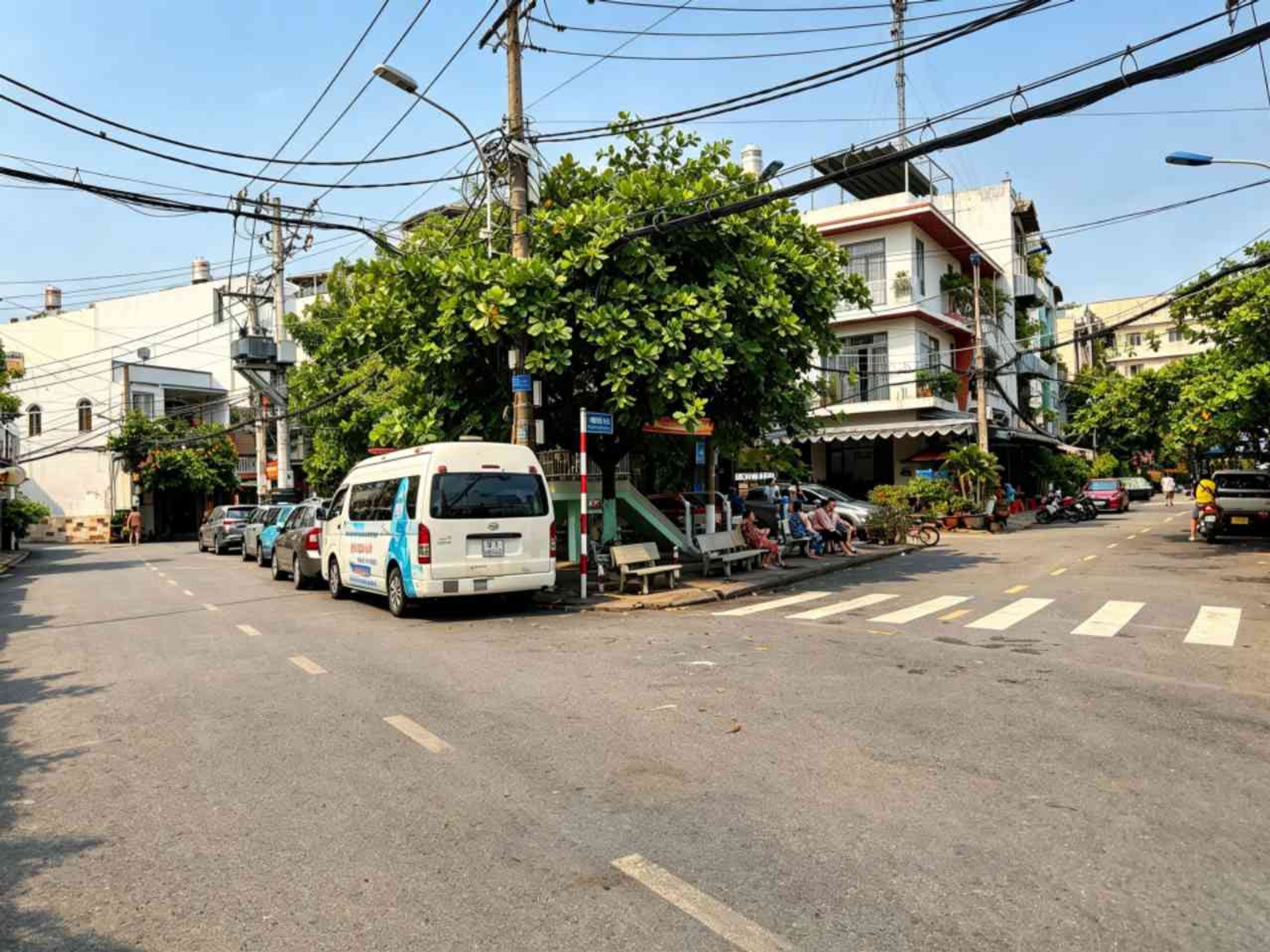 Nhà mới 2 tầng 2 PN tại Lê Ngã, hẻm ô tô, giá 4.95 tỷ