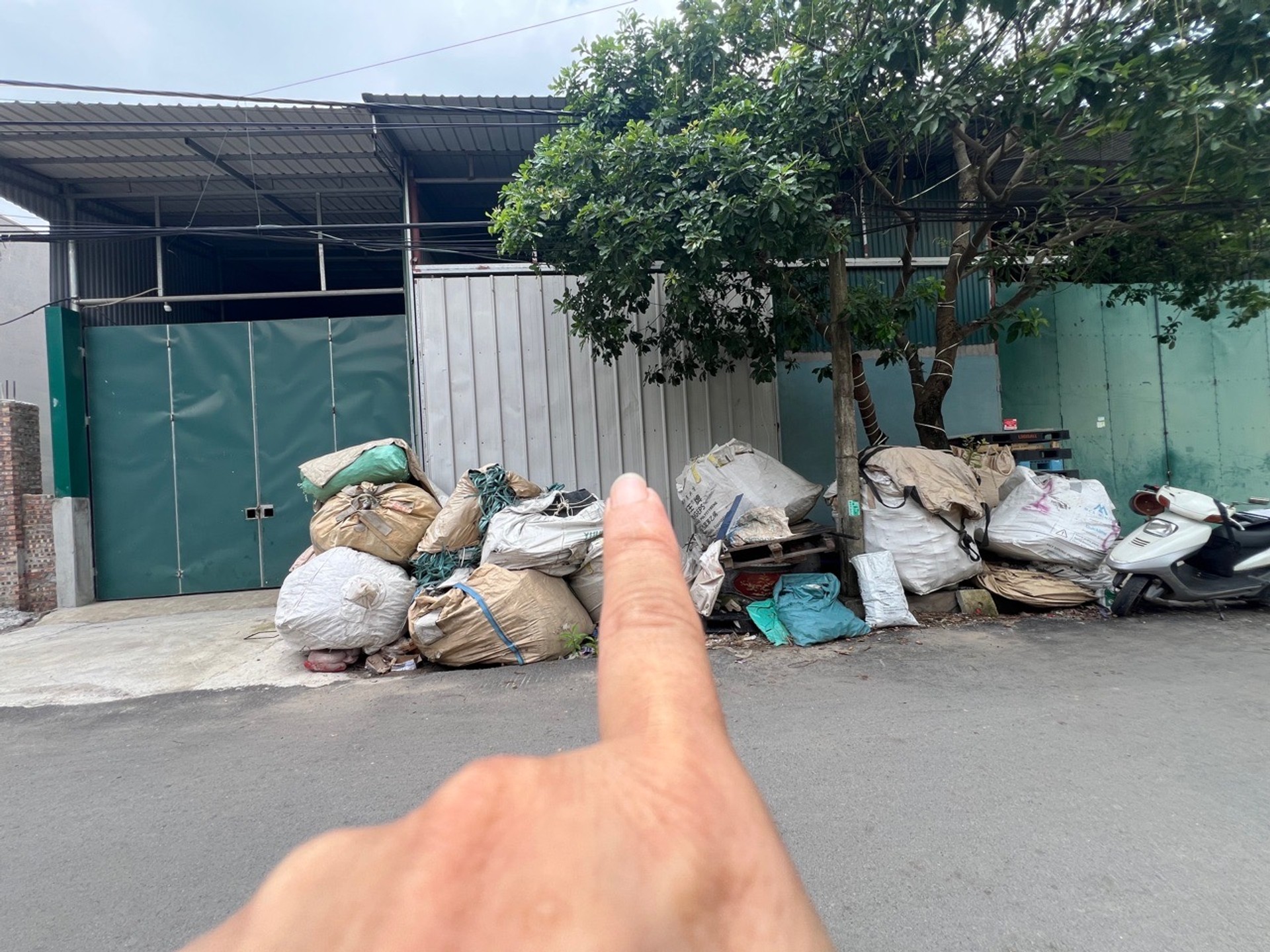 Đất nền tiềm năng ngay Lạc Đạo, đầu tư sinh lời cực hấp dẫn
