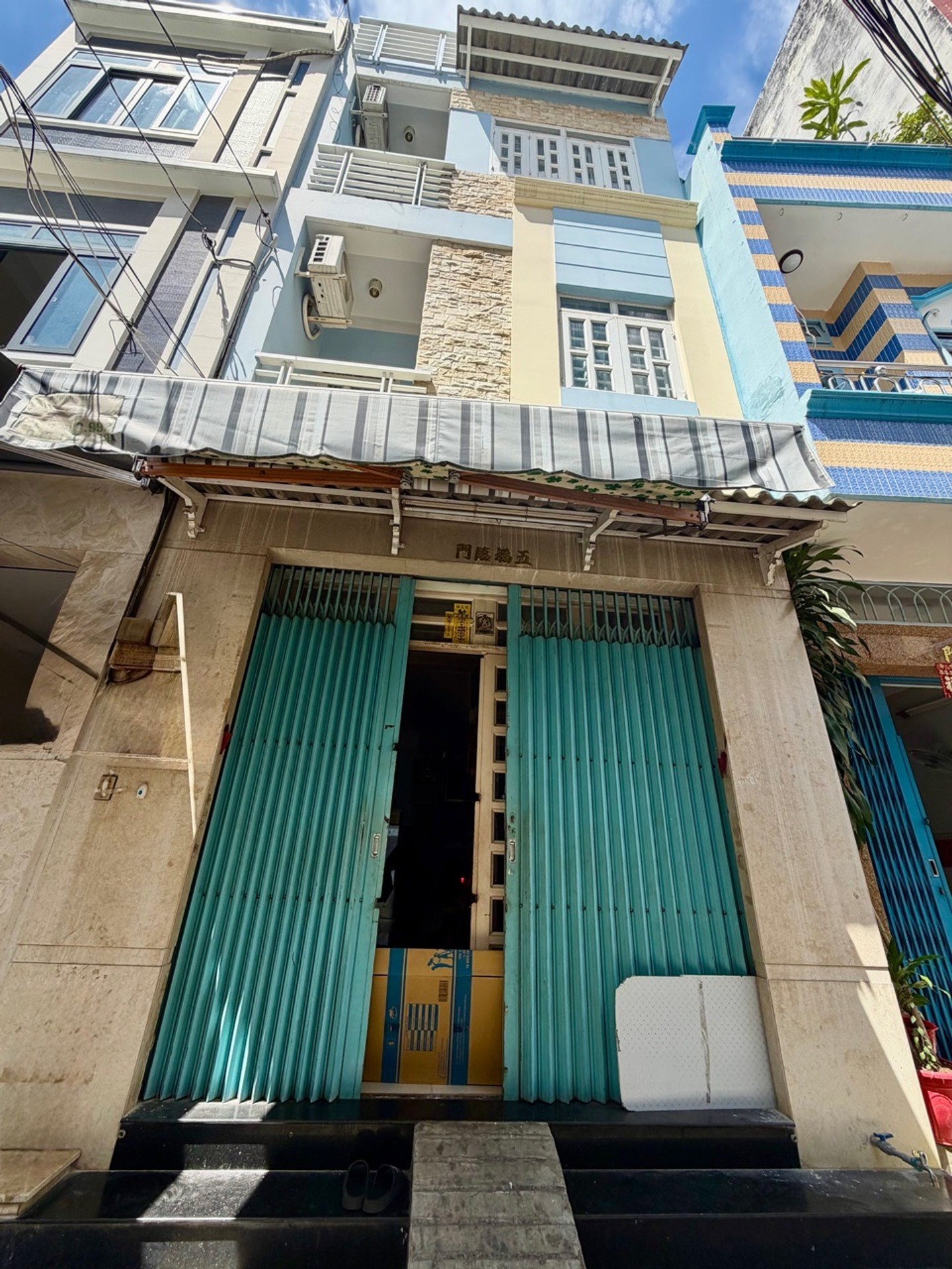 Nhà 4 tầng thoáng mát Quận 11, giá hấp dẫn