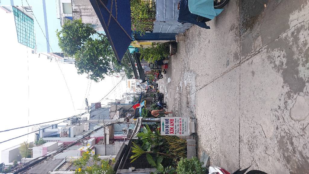 Bán nhà chính chủ phường 3 quận 8, 4 phòng ngủ, gần trung tâm thành phố